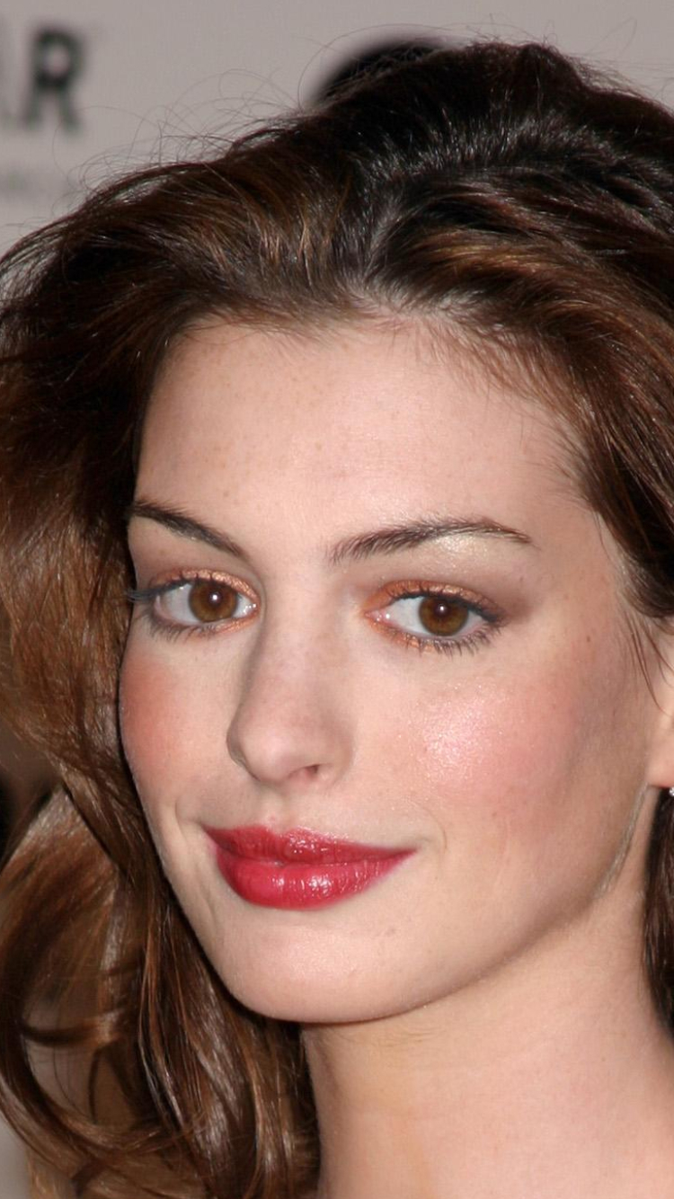 Download mobile wallpaper Anne Hathaway, Celebrity for free.