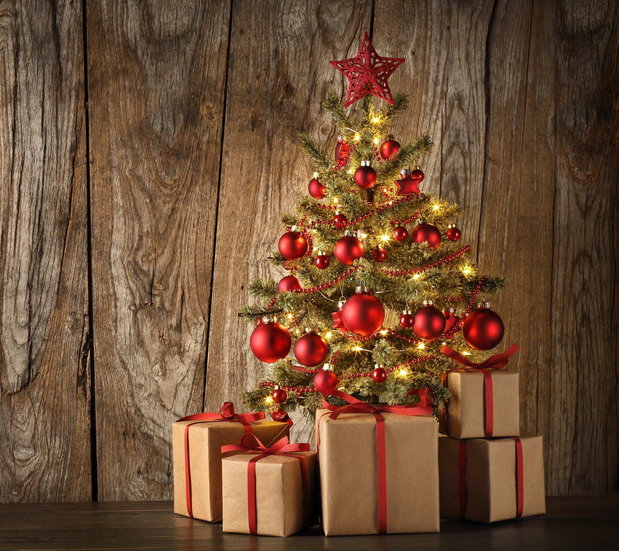 Download mobile wallpaper Wood, Christmas, Holiday, Gift, Christmas Tree for free.