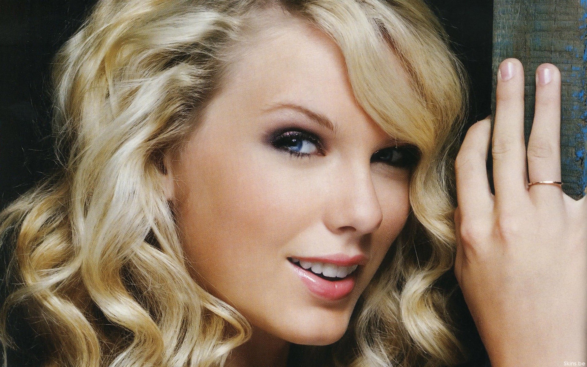 Download mobile wallpaper Music, Taylor Swift for free.