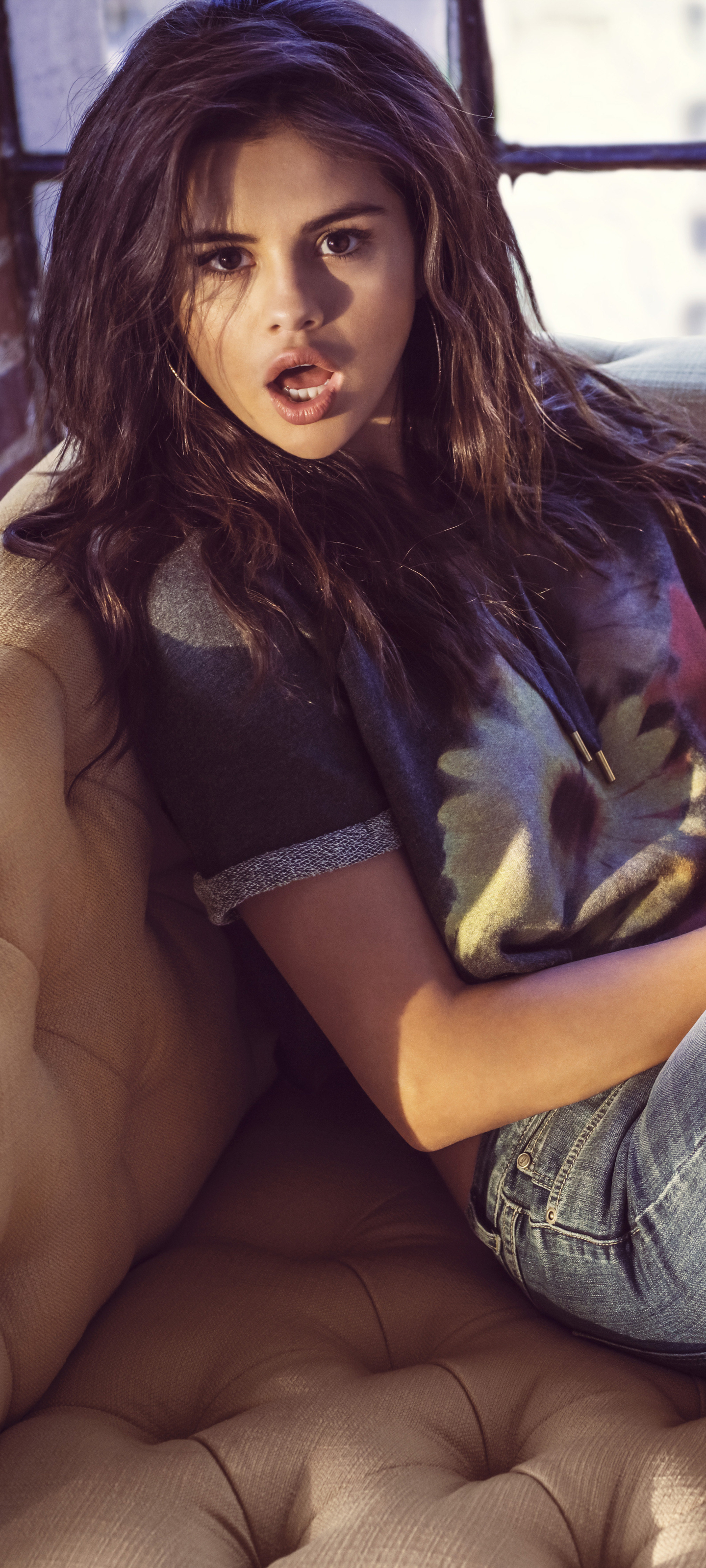 Download mobile wallpaper Music, Selena Gomez for free.