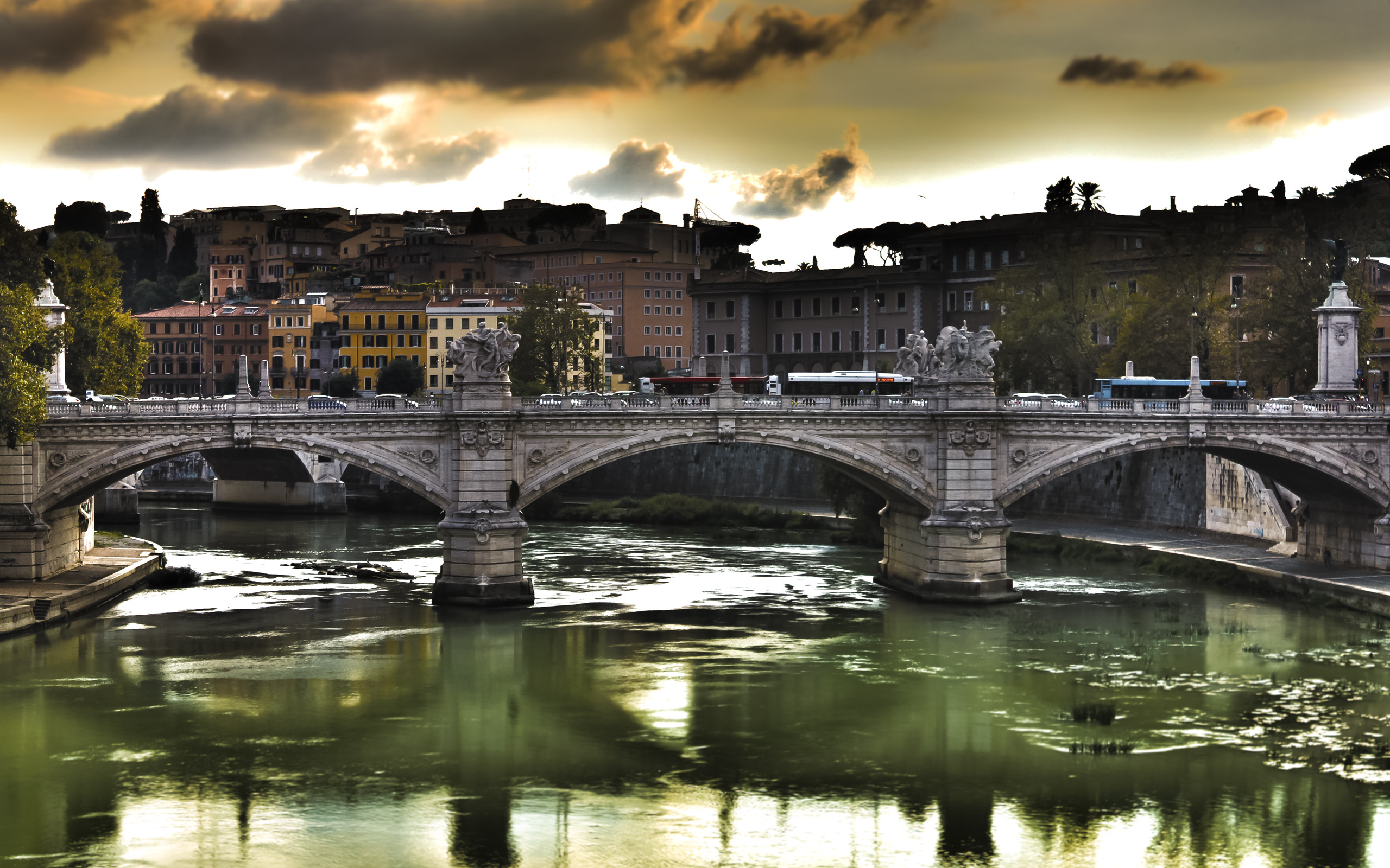 Die besten Ponte Vittorio Emanuele Ii-Hintergründe für den Telefonbildschirm