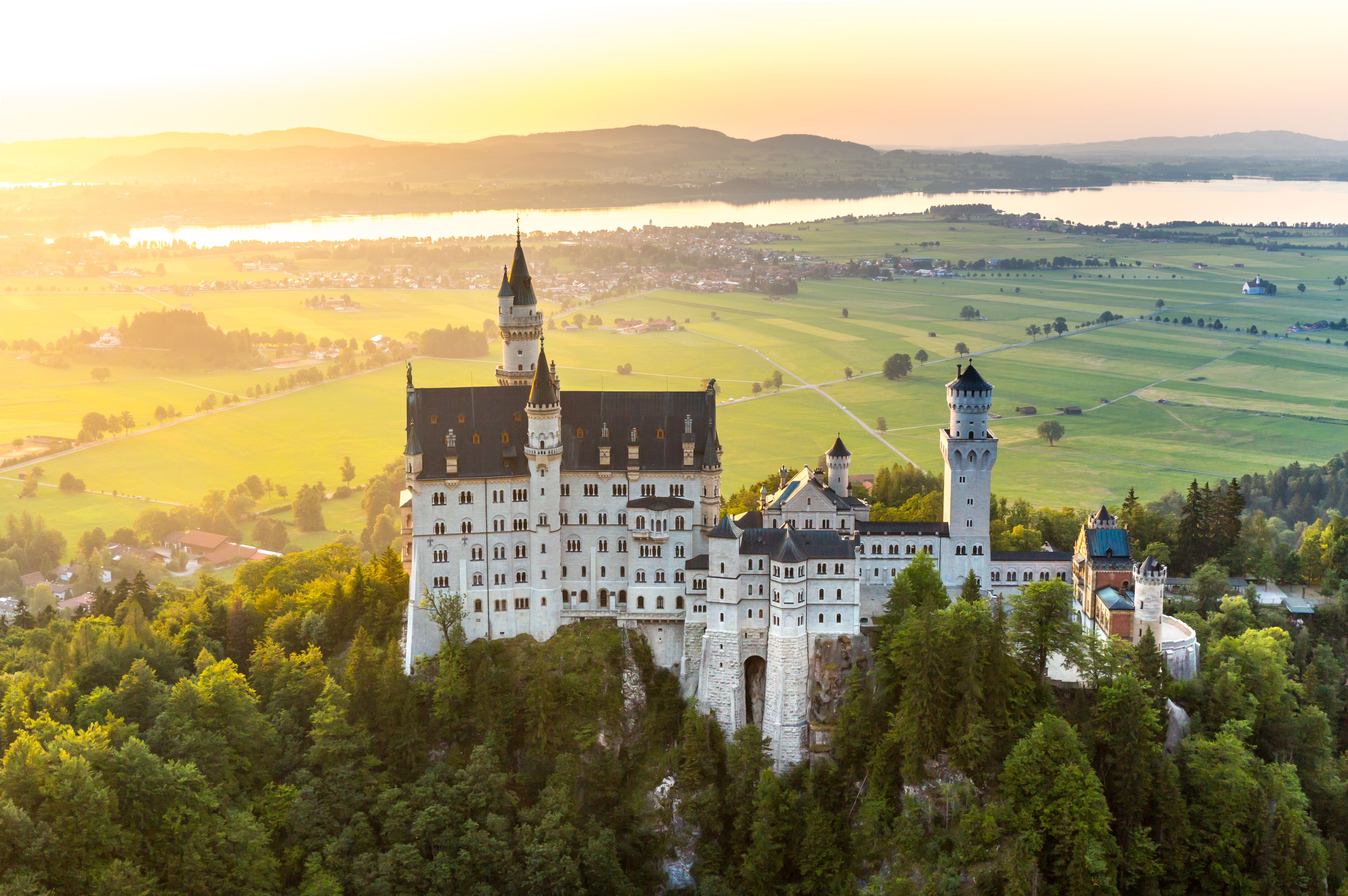 PCデスクトップに風景, 城, ドイツ, ノイシュヴァンシュタイン城, マンメイド画像を無料でダウンロード