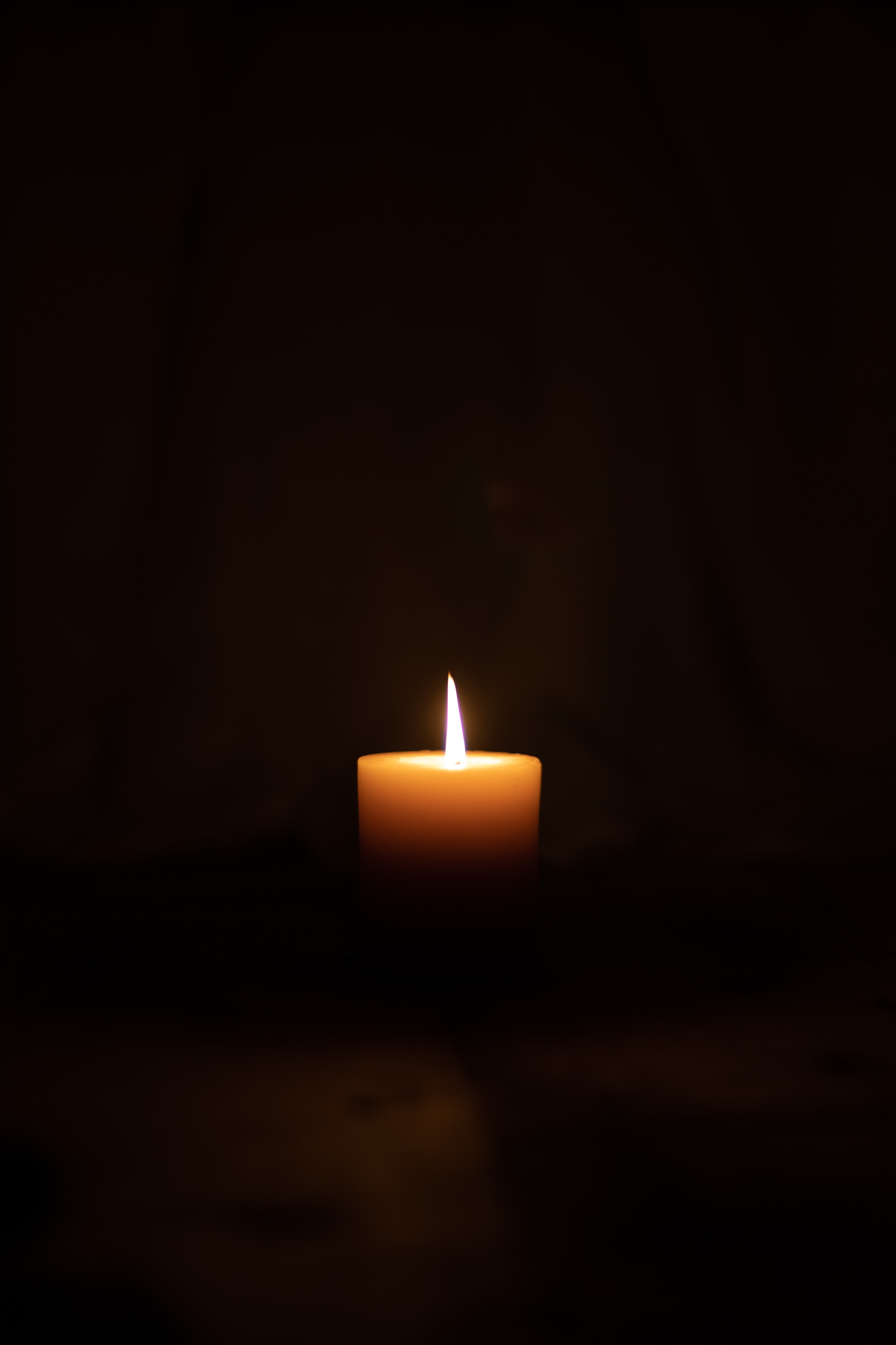 Free download wallpaper Candle, Dark, Flame, Glow on your PC desktop