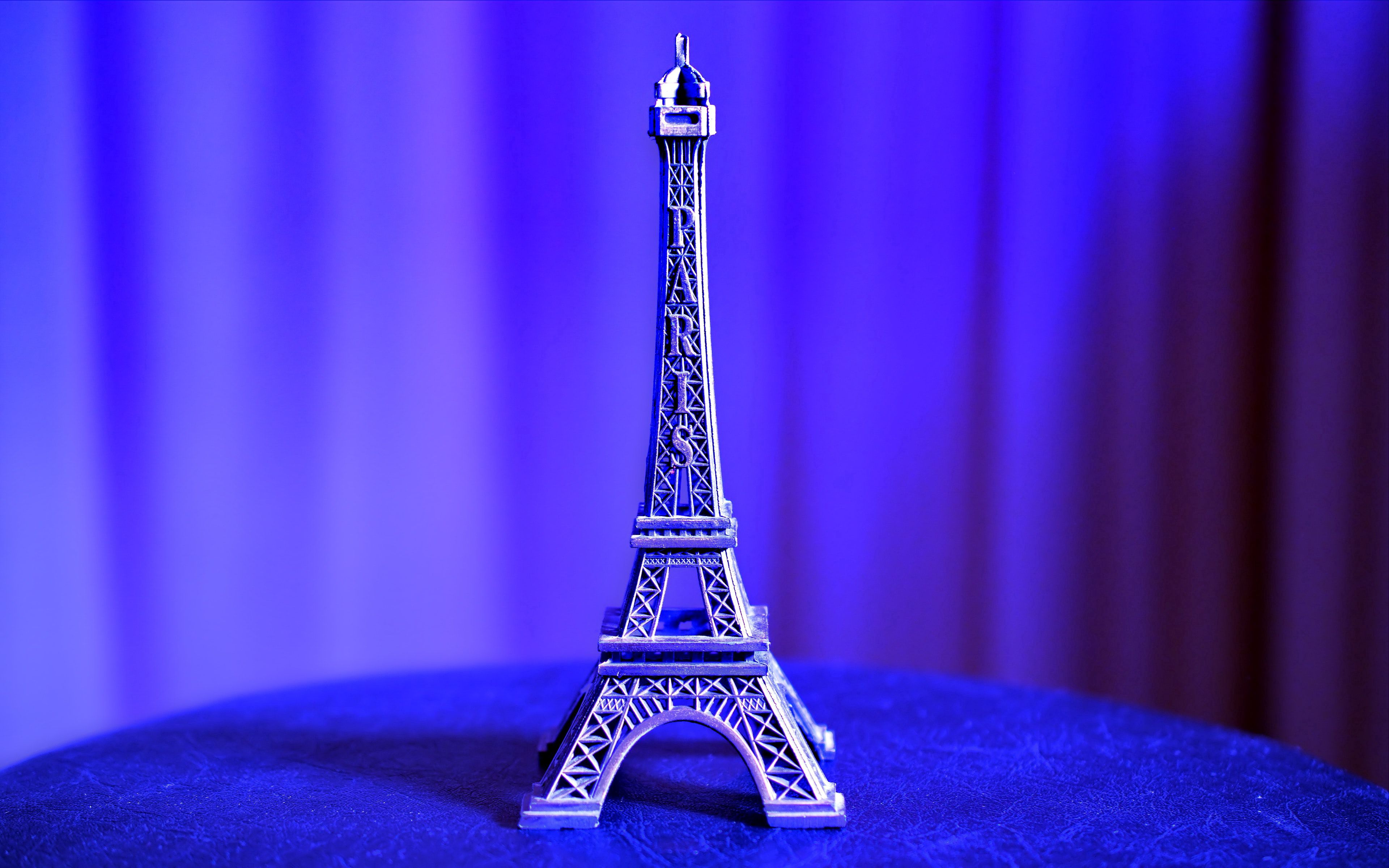 74613 завантажити шпалери париж, ейфелева вежа, різне, франція, статуетка, сувенір, сувенірні - заставки і картинки безкоштовно