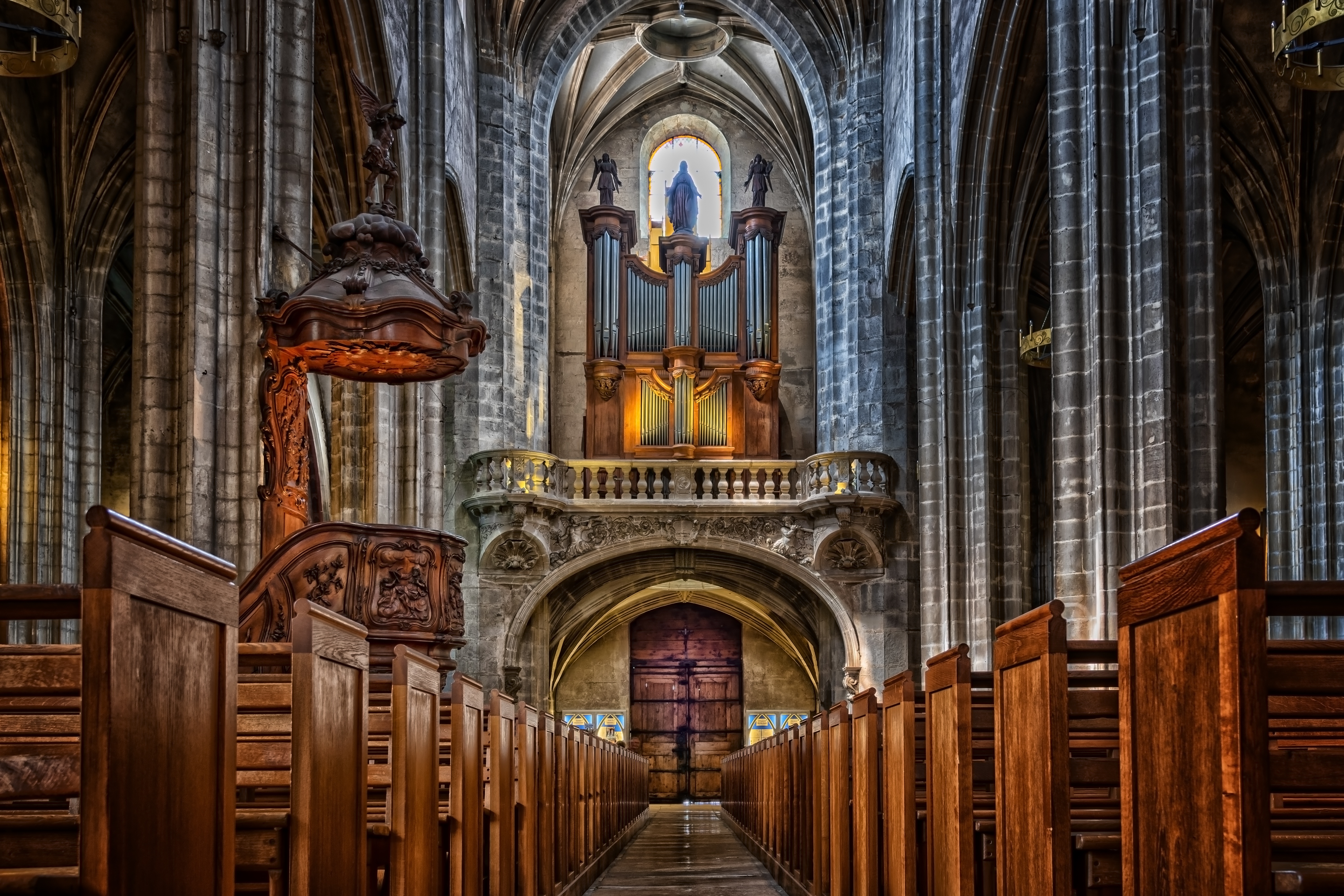 Free download wallpaper Interior, France, Cathedral, Religious, Christian, Cathedrals on your PC desktop