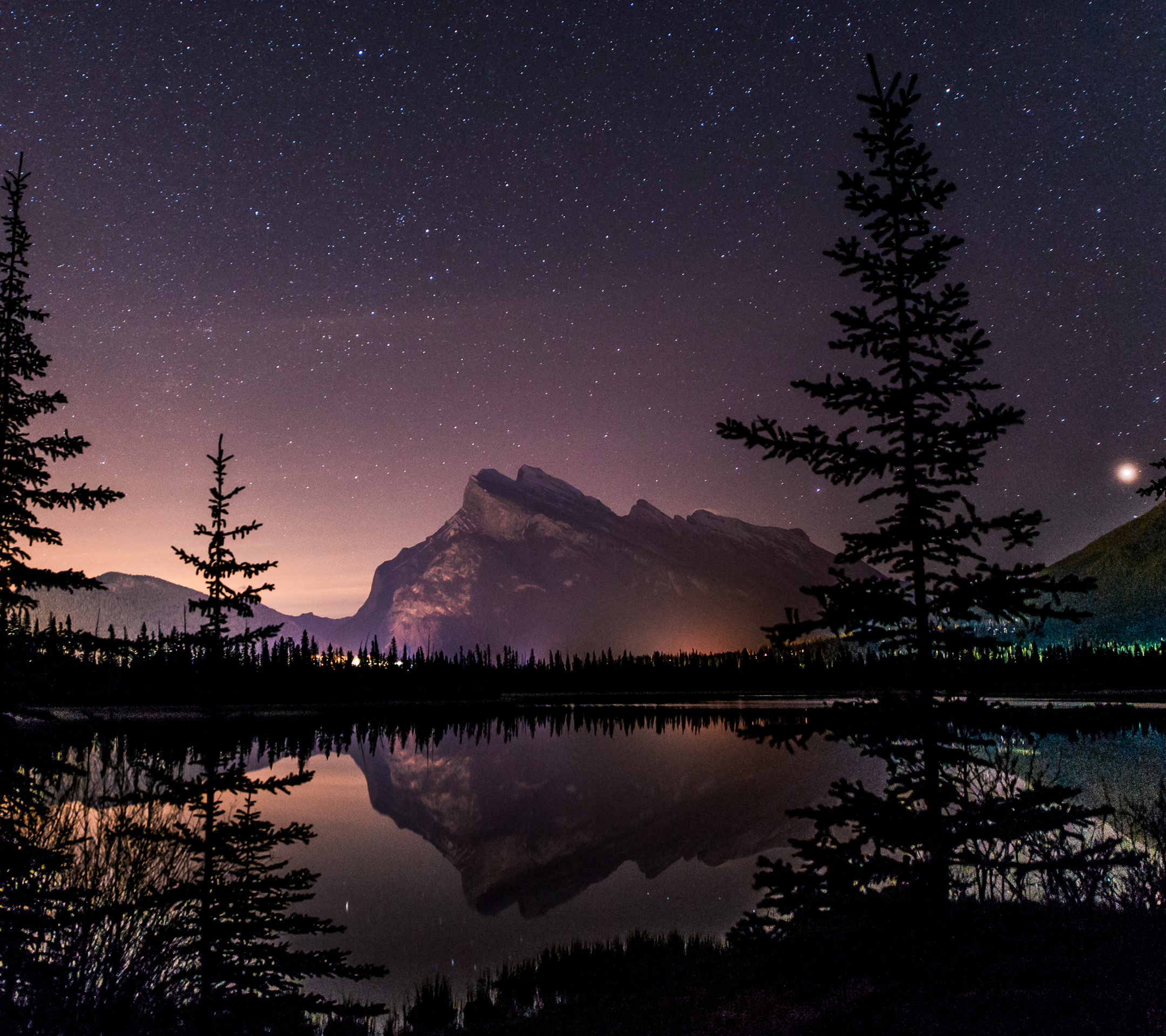 Download mobile wallpaper Sky, Mountain, Lake, Reflection, Starry Sky, Earth for free.