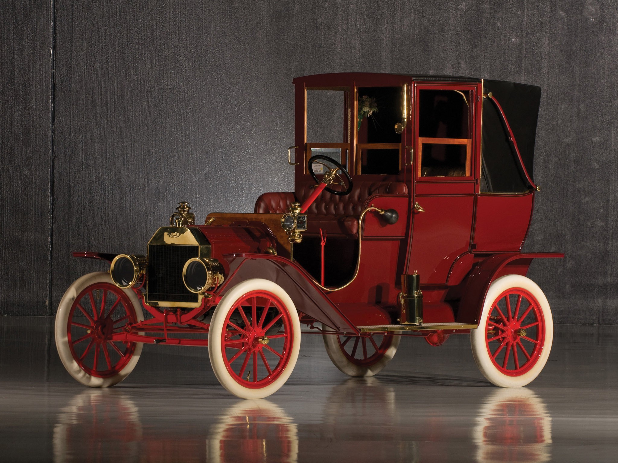 Скачать обои 1909 Форд Модель Т Ландоле на телефон бесплатно