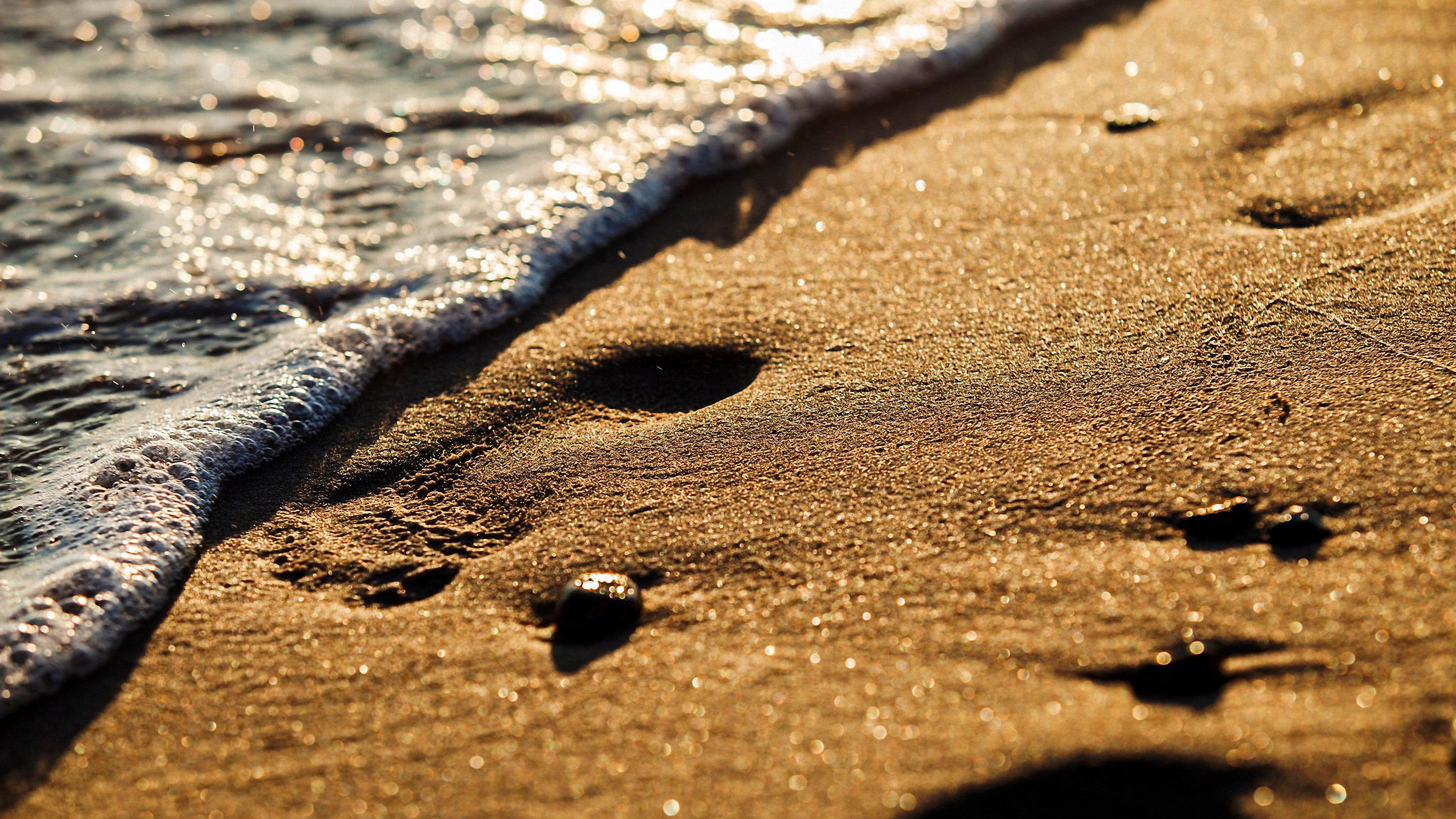 Скачать картинку Пляж, Песок, Земля/природа, Морской Берег в телефон бесплатно.