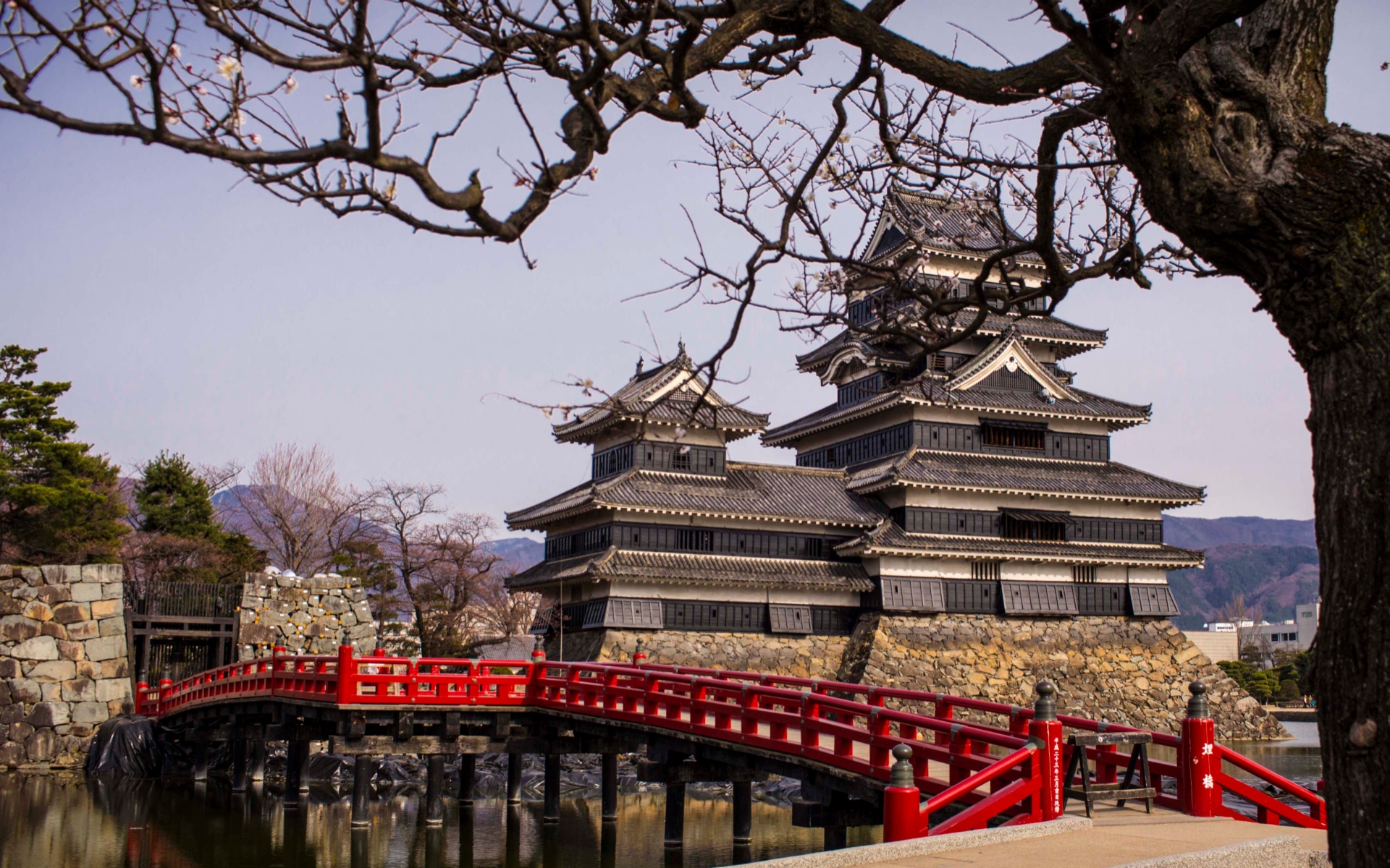 346169 Hintergrundbild herunterladen menschengemacht, matsumoto schloss, schlösser - Bildschirmschoner und Bilder kostenlos