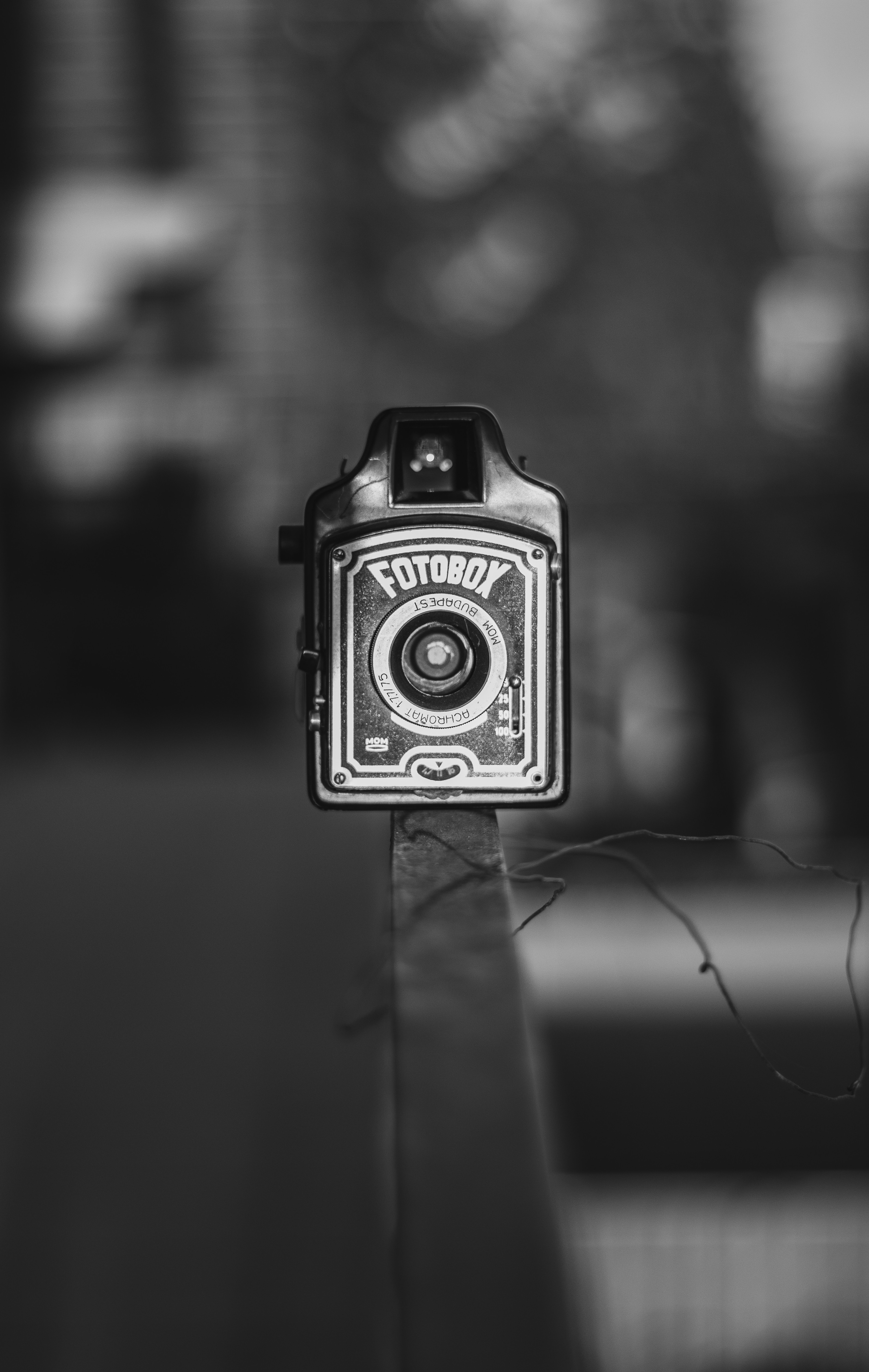 Download mobile wallpaper Chb, Bw, Retro, Camera, Technologies, Vintage, Technology for free.