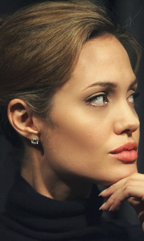 Скачать картинку Знаменитости, Анджелина Джоли в телефон бесплатно.