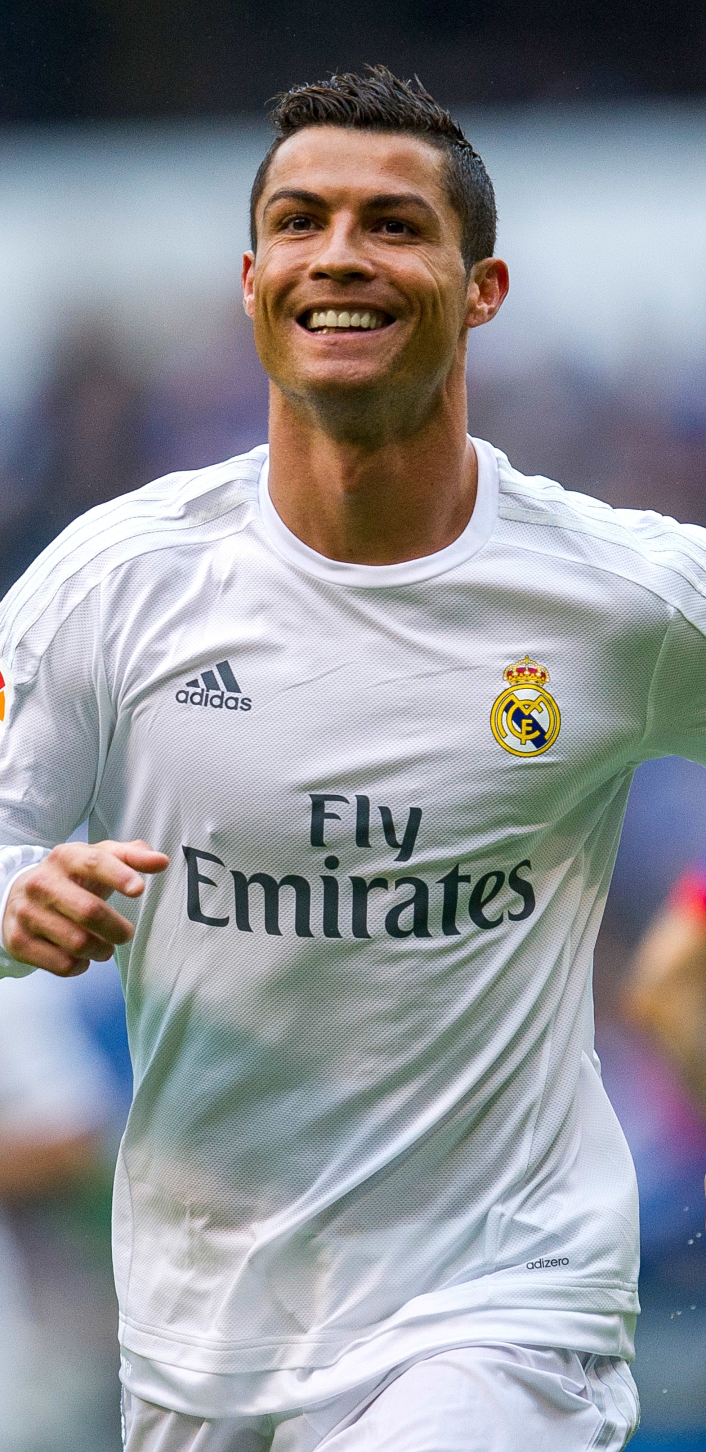 Download mobile wallpaper Sports, Cristiano Ronaldo, Soccer, Portuguese for free.