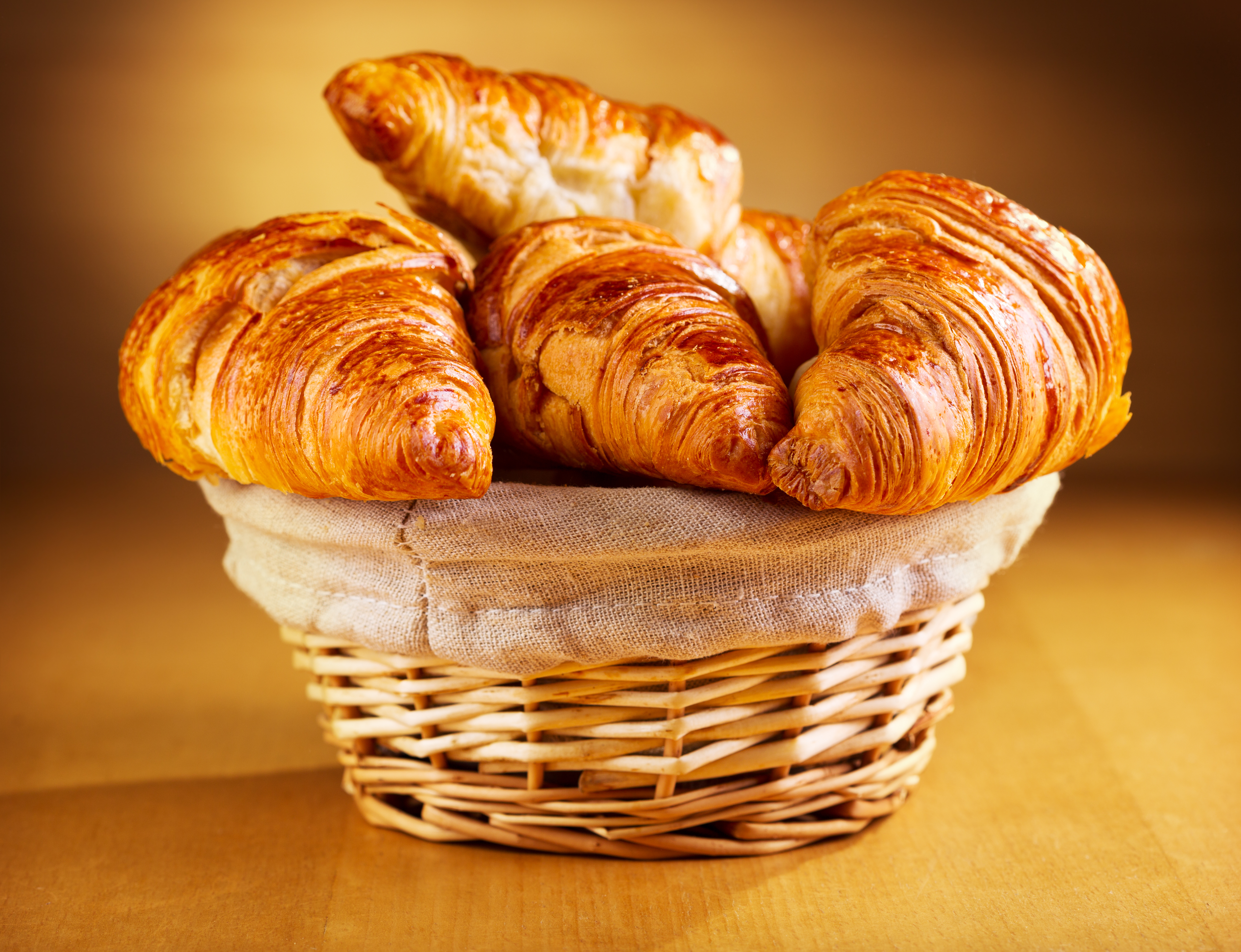 Laden Sie das Croissant, Nahrungsmittel, Frühstuck-Bild kostenlos auf Ihren PC-Desktop herunter