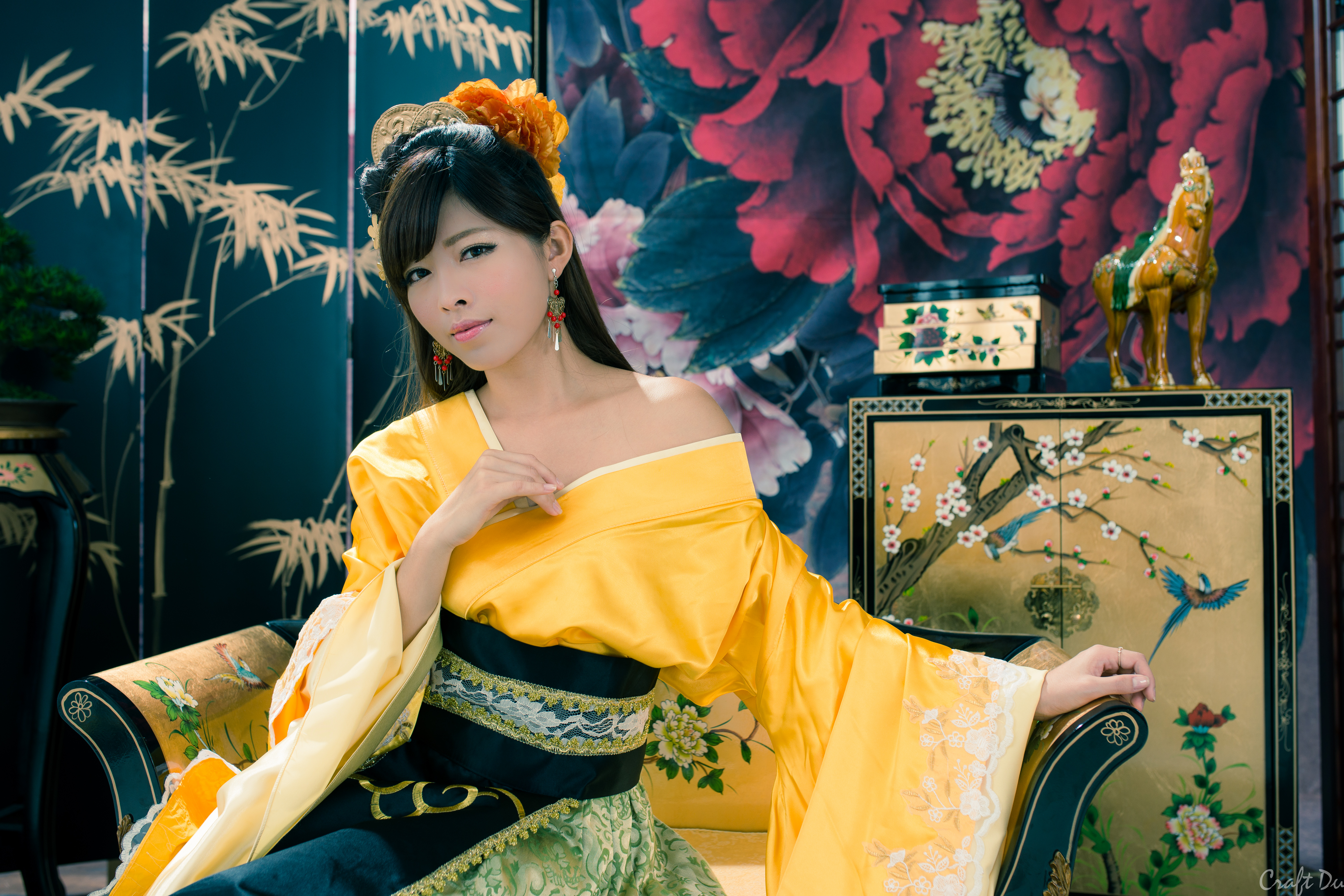 women, liào kǎndì, armchair, asian, flower, hair dress, taiwanese, traditional costume