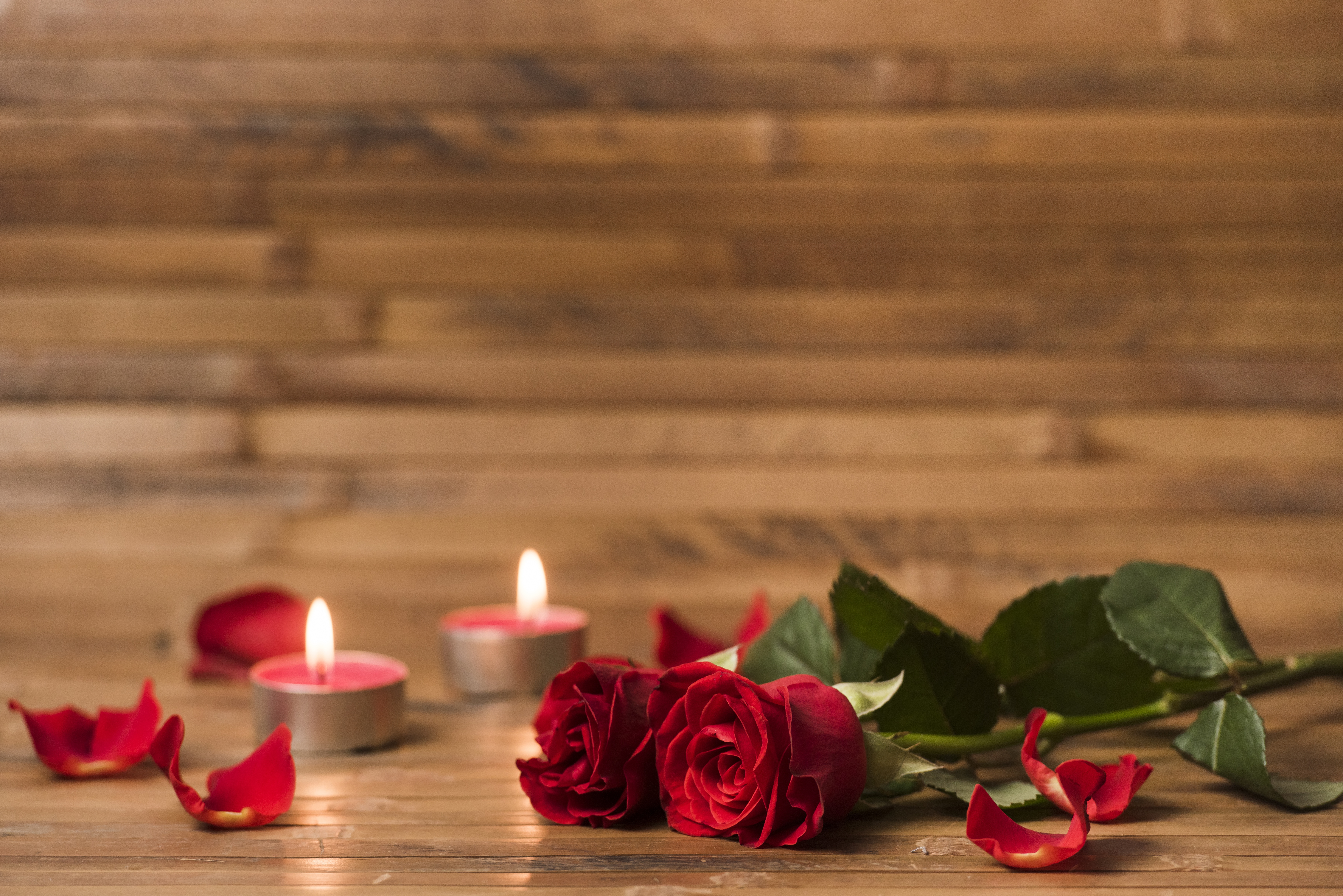 Скачати мобільні шпалери День Святого Валентина, Роза, Свято, Кохання, Свічка, Червона Квітка безкоштовно.