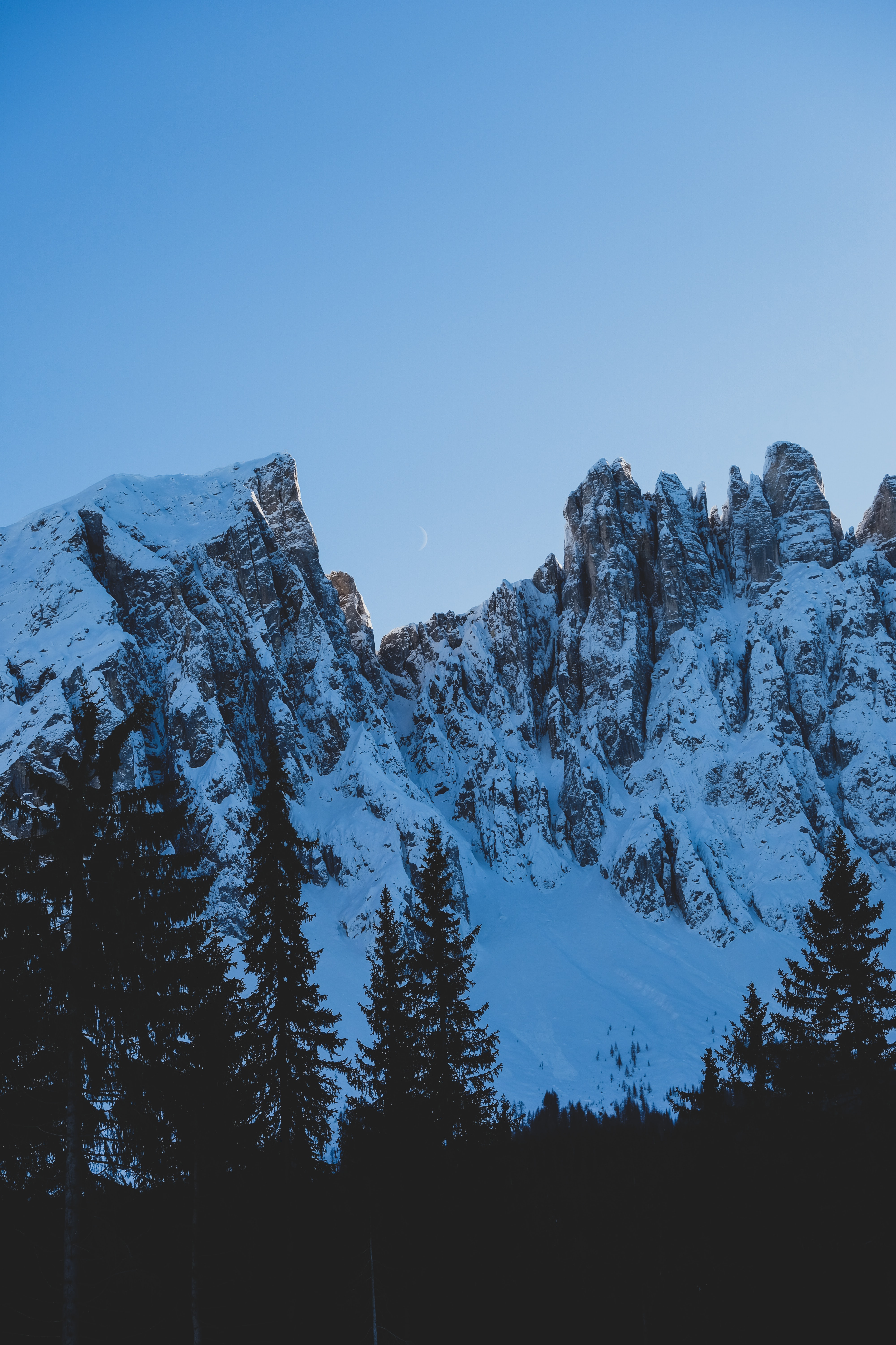 Free download wallpaper Mountains, Snow, Rocks, Fir, Spruce, Snow Covered, Snowbound, Nature, Moon on your PC desktop