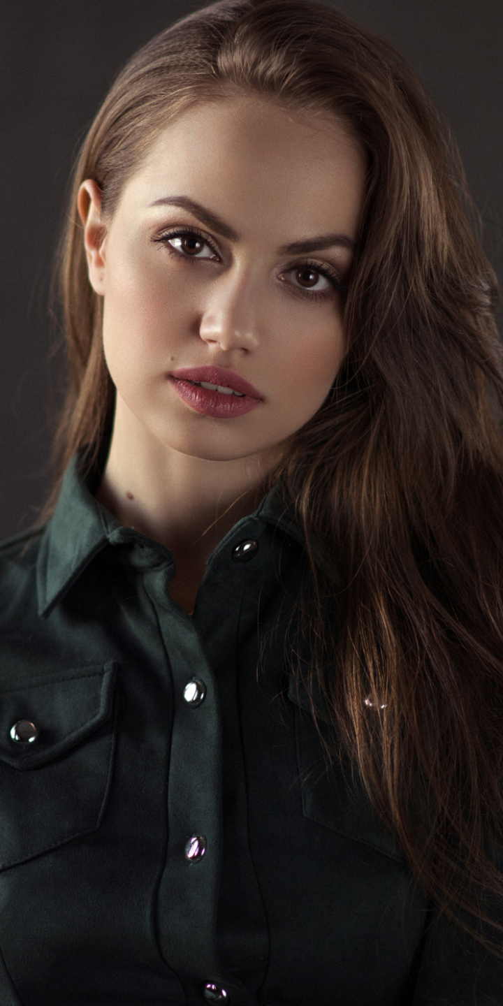 Download mobile wallpaper Brunette, Model, Women, Brown Eyes, Long Hair, Lipstick for free.