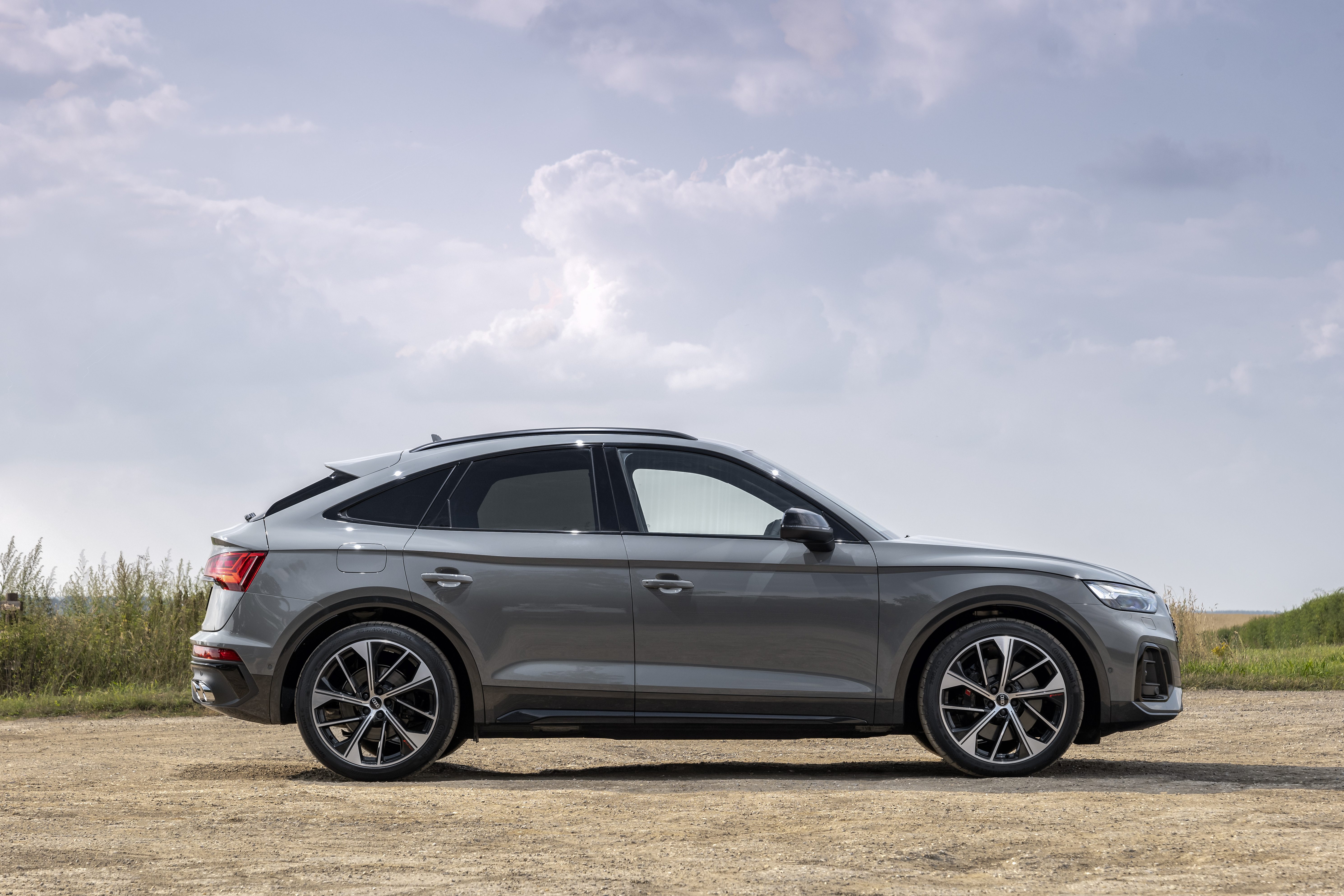 Download mobile wallpaper Audi, Suv, Audi Sq5, Vehicles, Audi Sq5 Sportback for free.