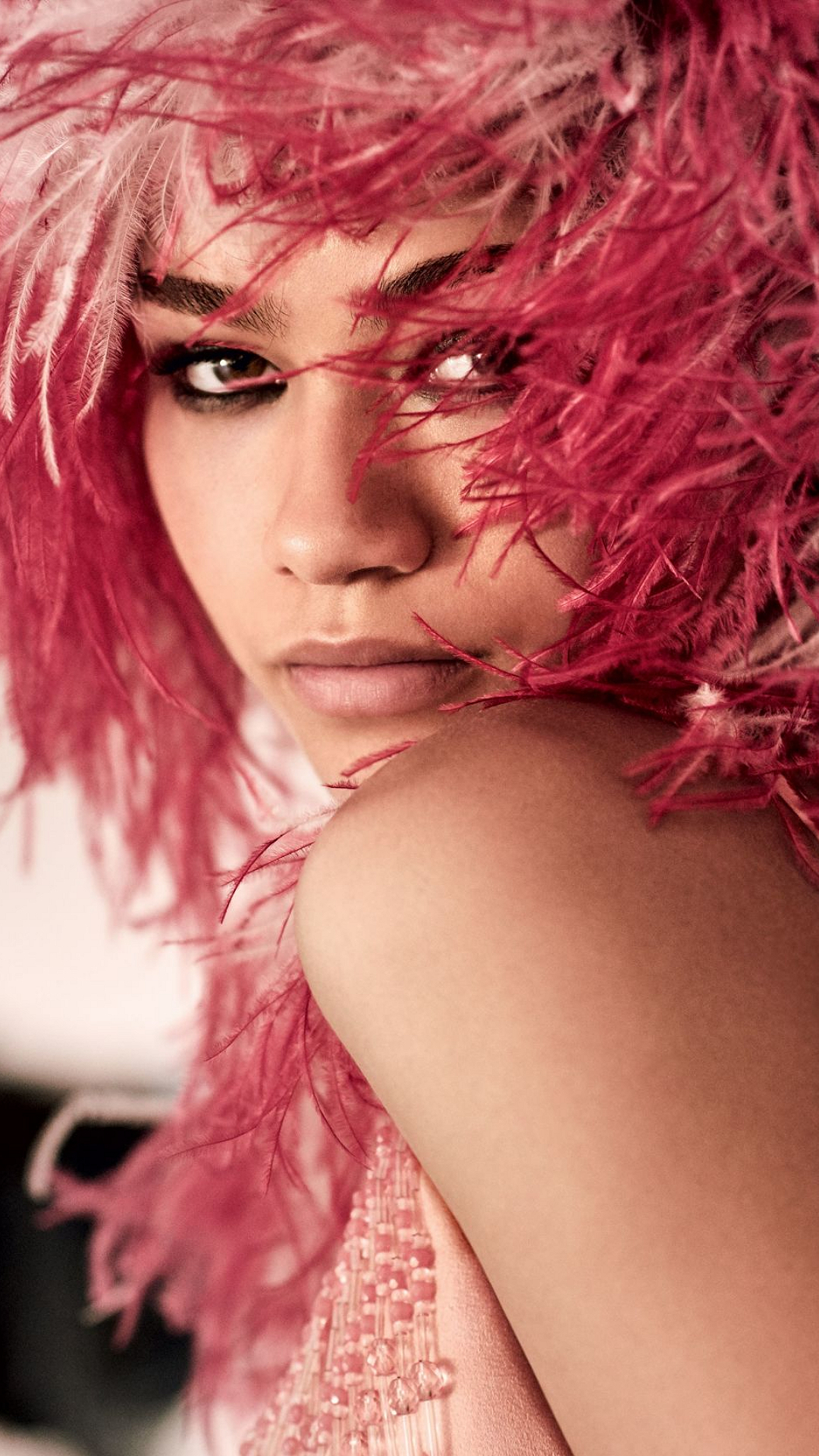 Download mobile wallpaper Celebrity, Zendaya for free.