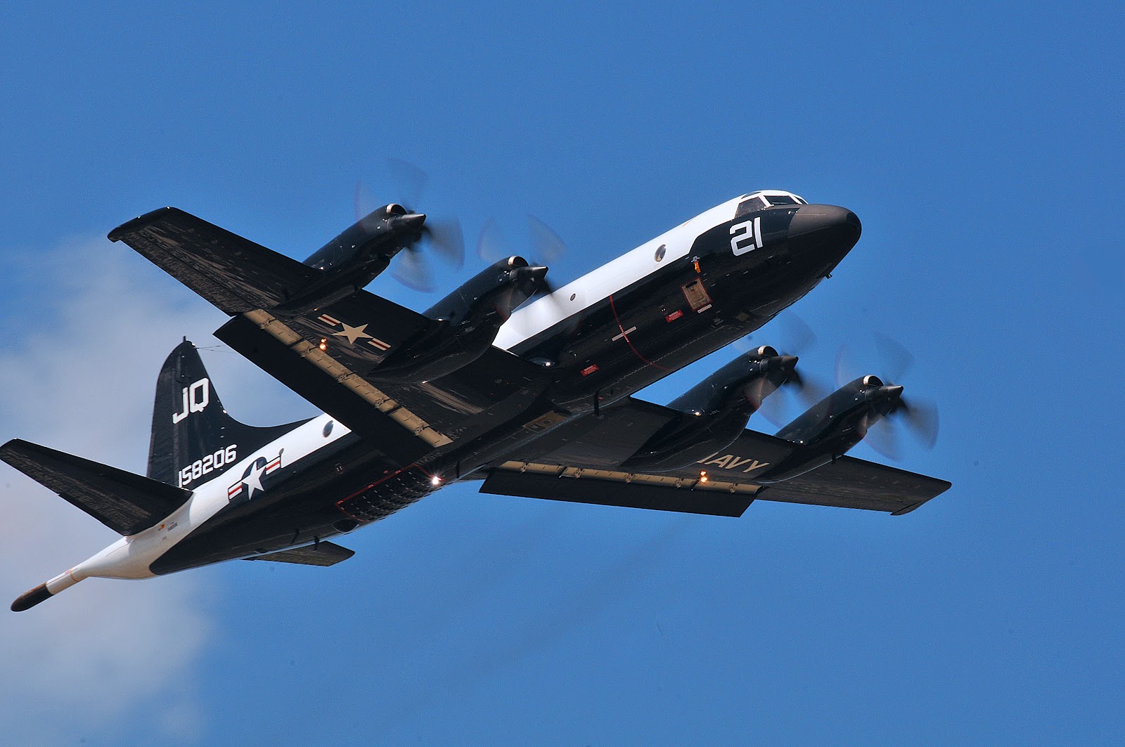 Завантажити шпалери Lockheed P 3 Orion на телефон безкоштовно