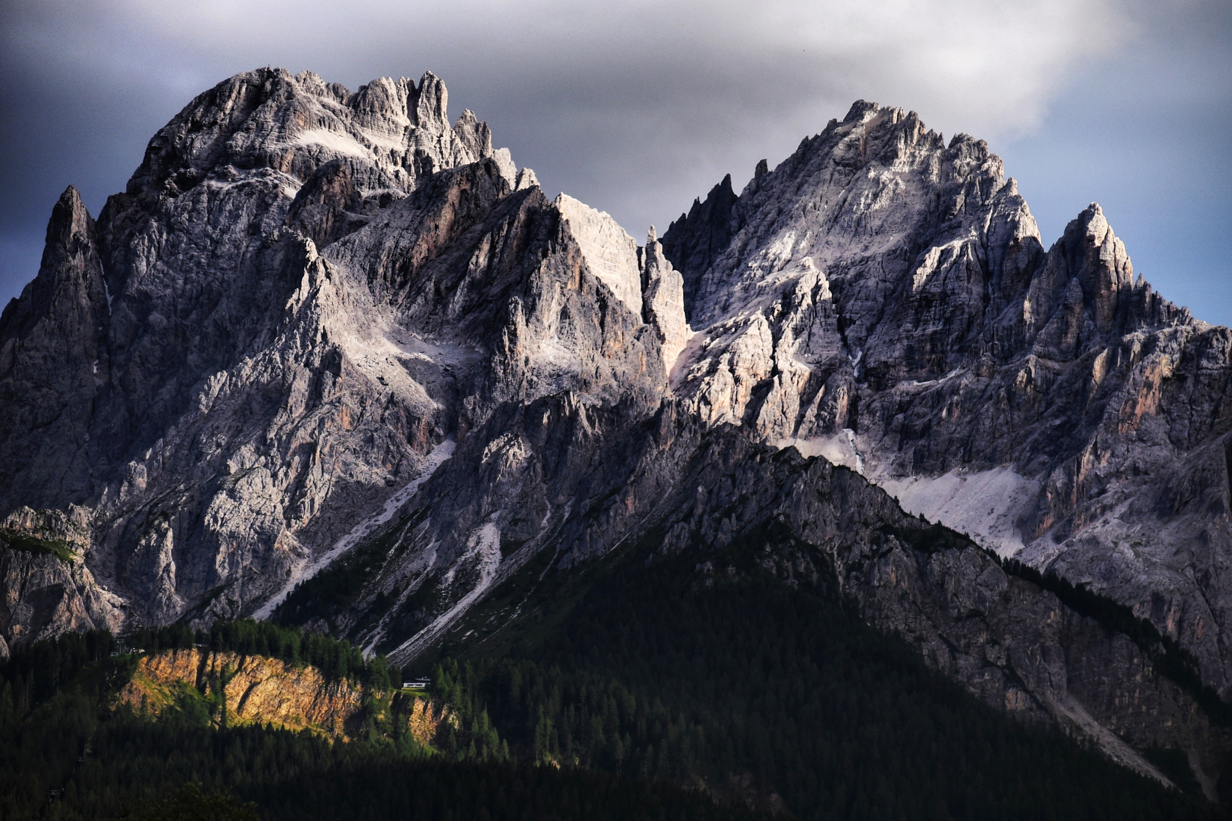 vertex, nature, mountains, rocks, top, forest, slope Desktop home screen Wallpaper