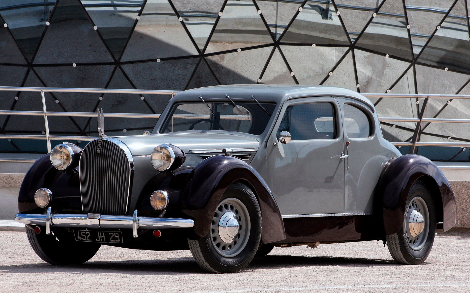 Melhores papéis de parede de Cabriolet 1938 Voisin C30 para tela do telefone