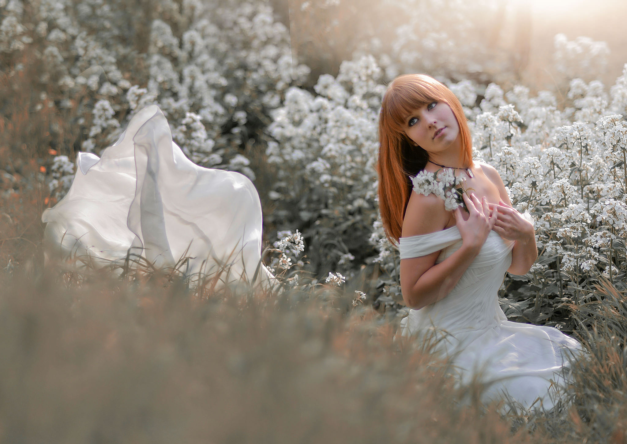 Free download wallpaper Flower, Redhead, Bride, Women, White Flower, Wedding Dress, Outdoor on your PC desktop