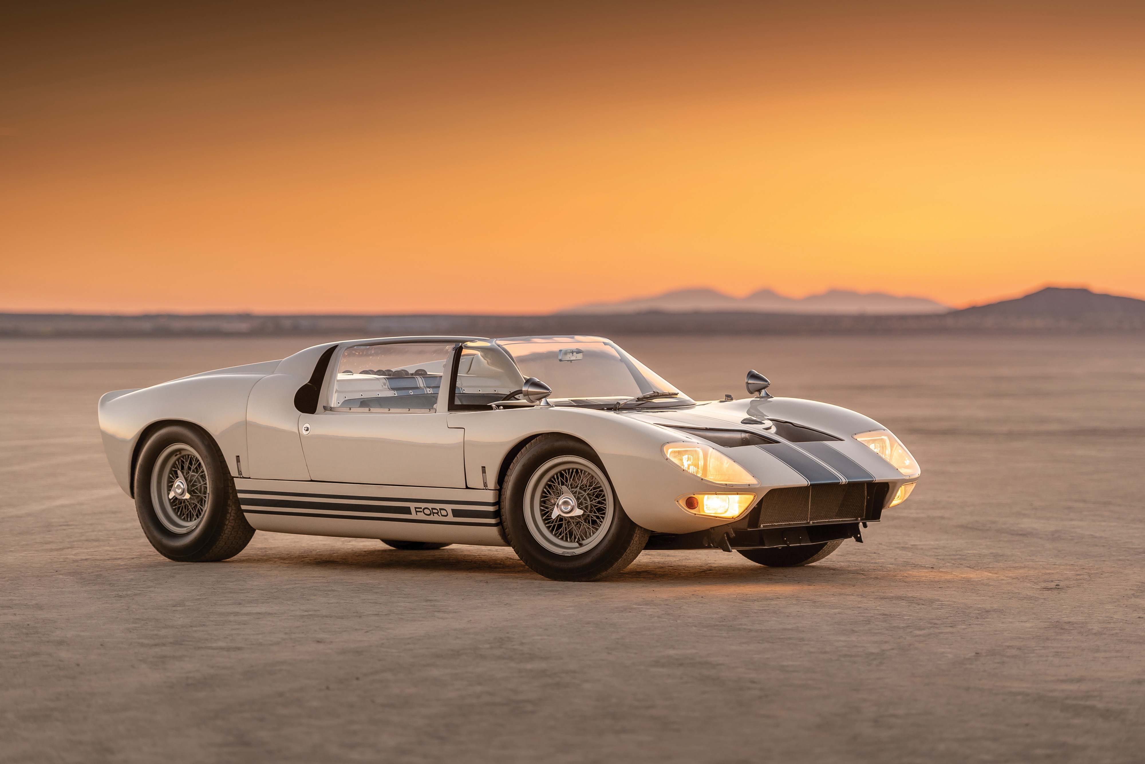 Free download wallpaper Ford, Car, Ford Gt, Vehicles, White Car on your PC desktop