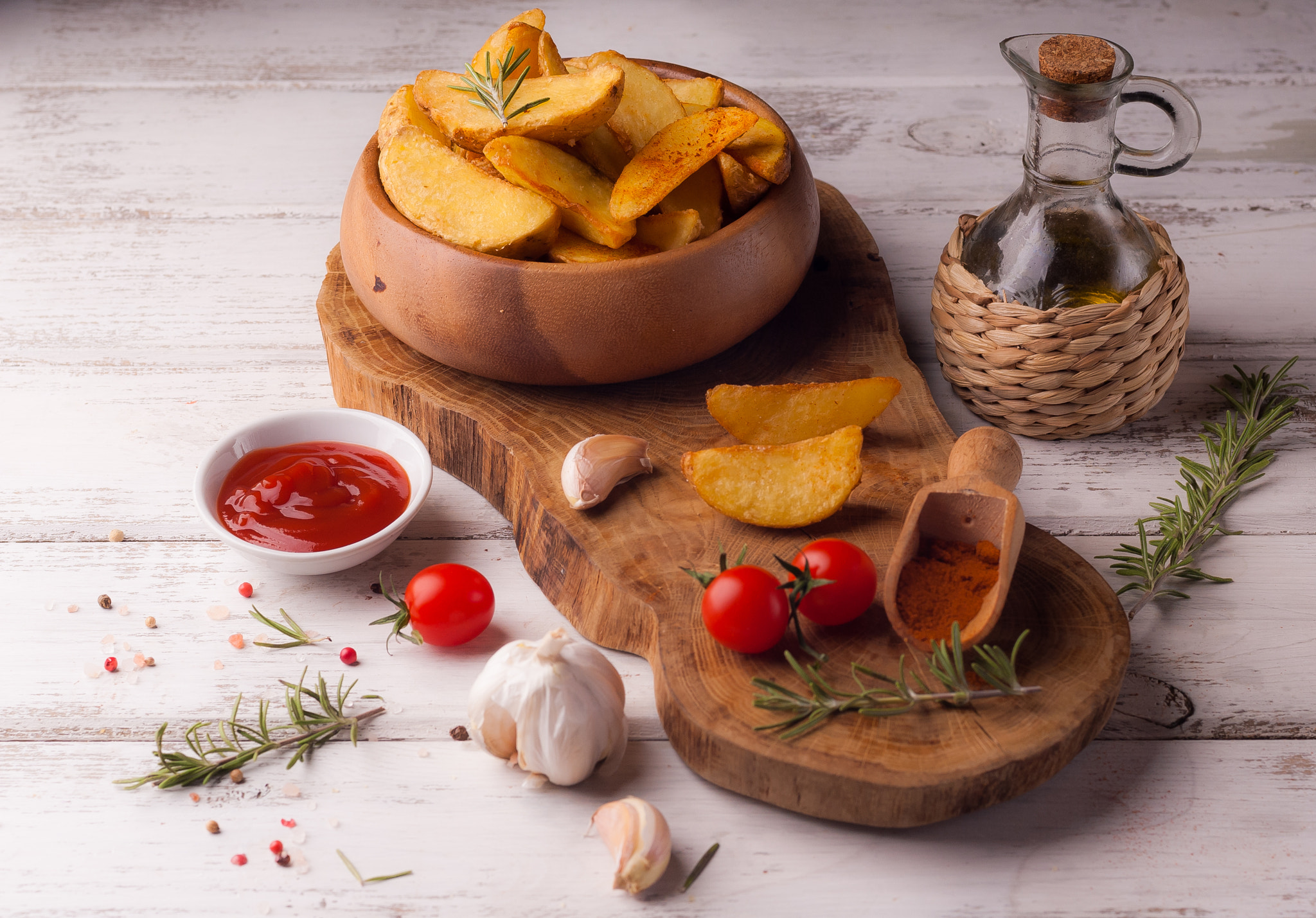 Free download wallpaper Food, Still Life, Oil, Tomato, Garlic, Potato on your PC desktop