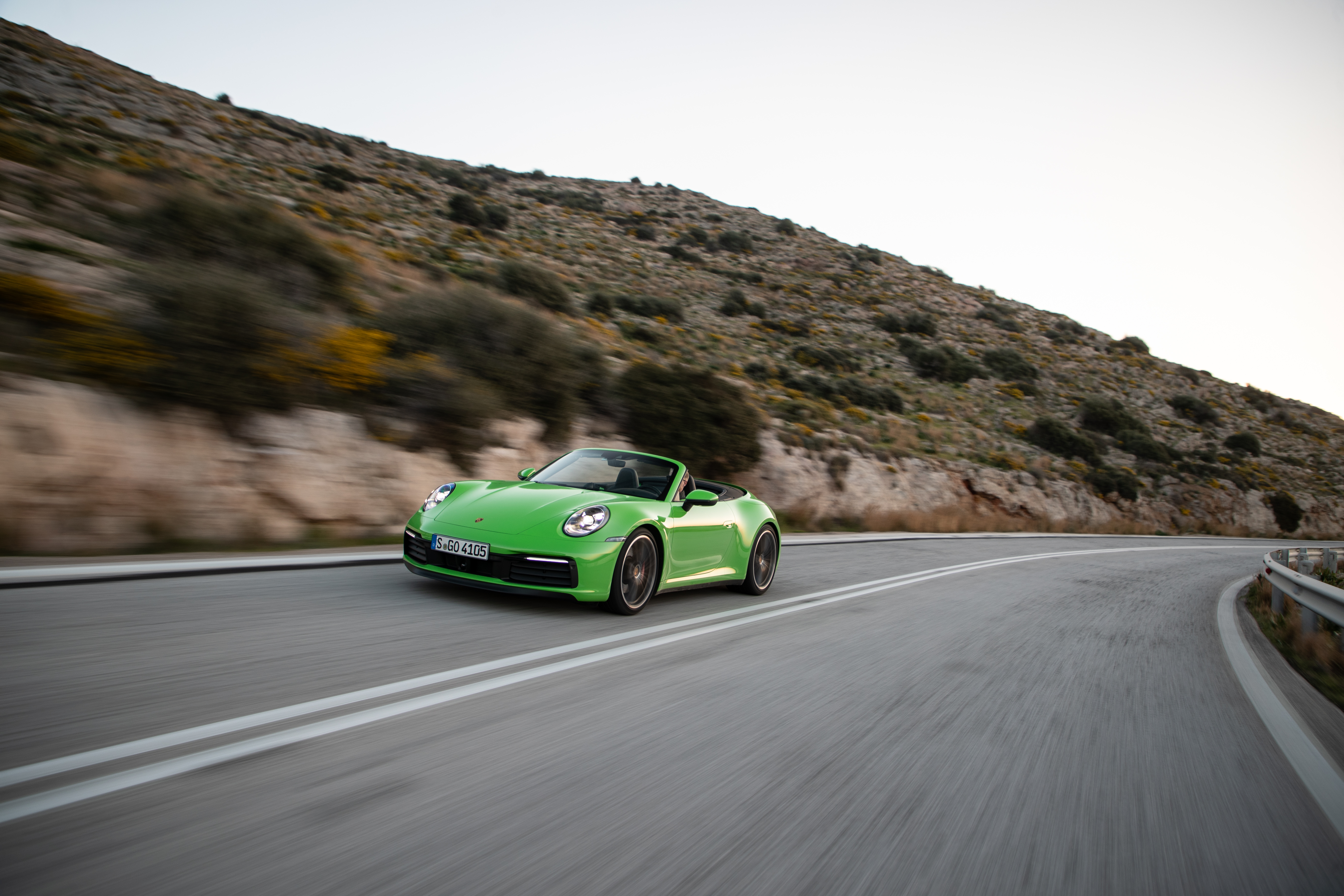 Download mobile wallpaper Porsche, Car, Porsche 911, Vehicles, Porsche 911 Carrera, Green Car for free.