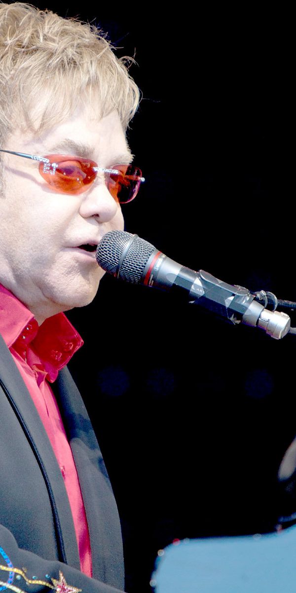 Wunderschne Vermgen Elton John Bildernull