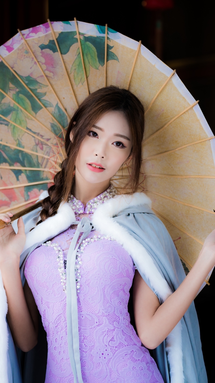Download mobile wallpaper Umbrella, Dress, Brunette, Model, Women, Braid, Asian, Traditional Costume for free.