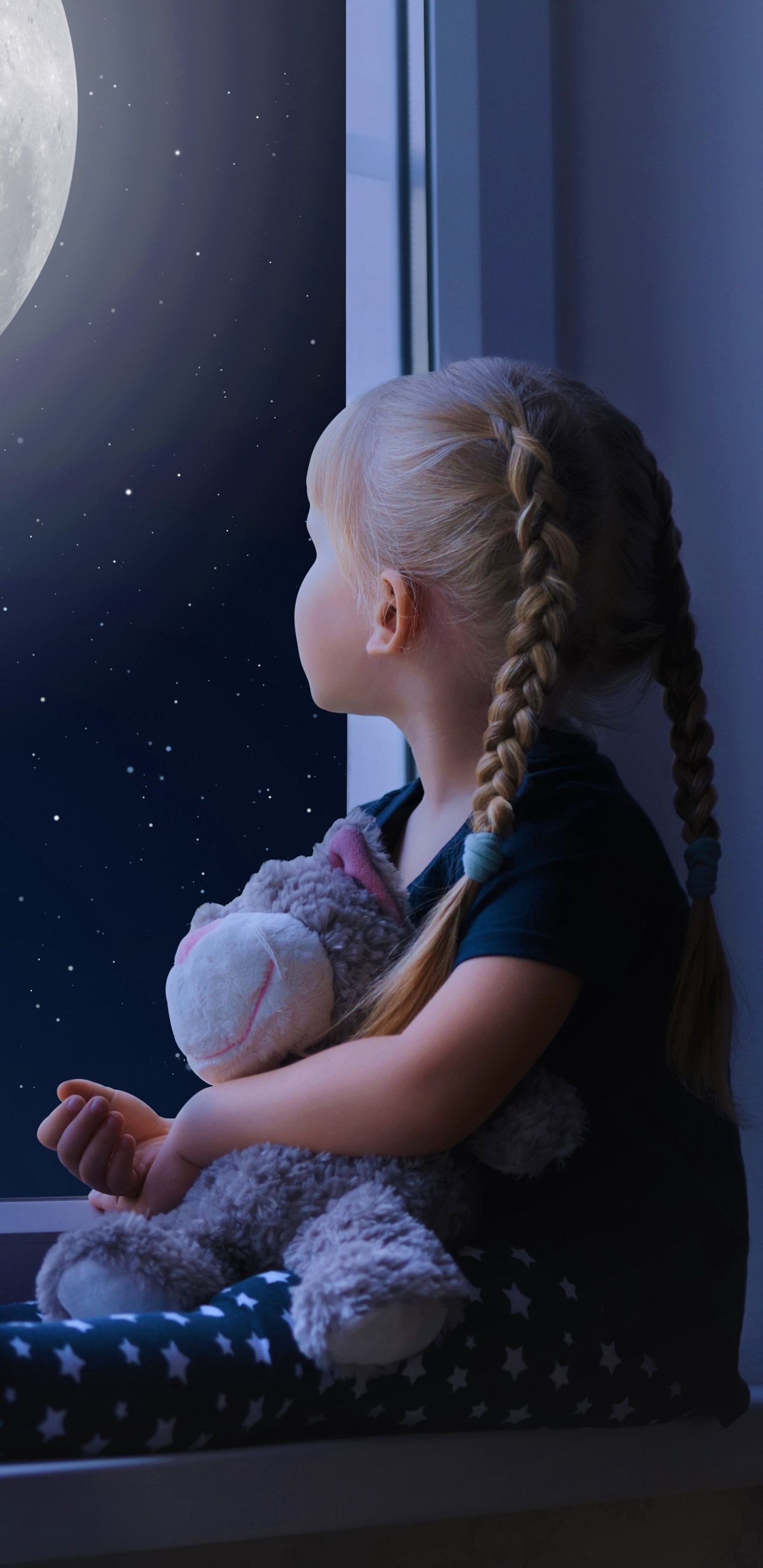 Download mobile wallpaper Night, Child, Blonde, Photography, Little Girl for free.