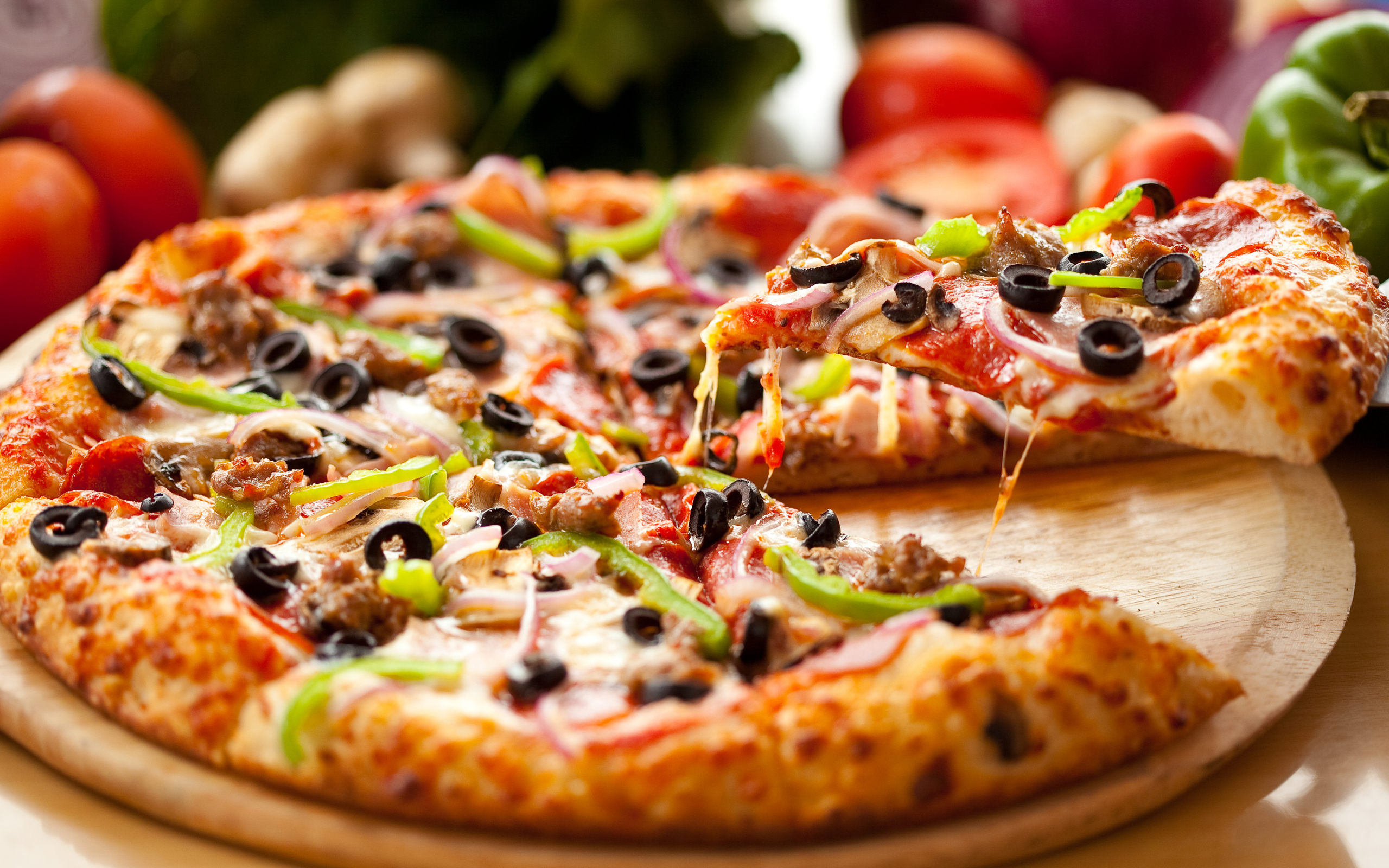 533611 Bild herunterladen pizza, nahrungsmittel - Hintergrundbilder und Bildschirmschoner kostenlos
