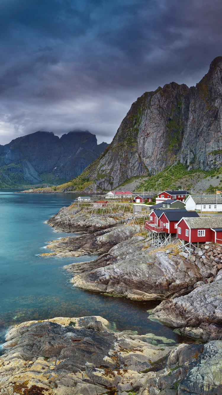 Handy-Wallpaper Landschaft, Berg, Haus, Dorf, Gebirge, Norwegen, Lofoten, Menschengemacht kostenlos herunterladen.