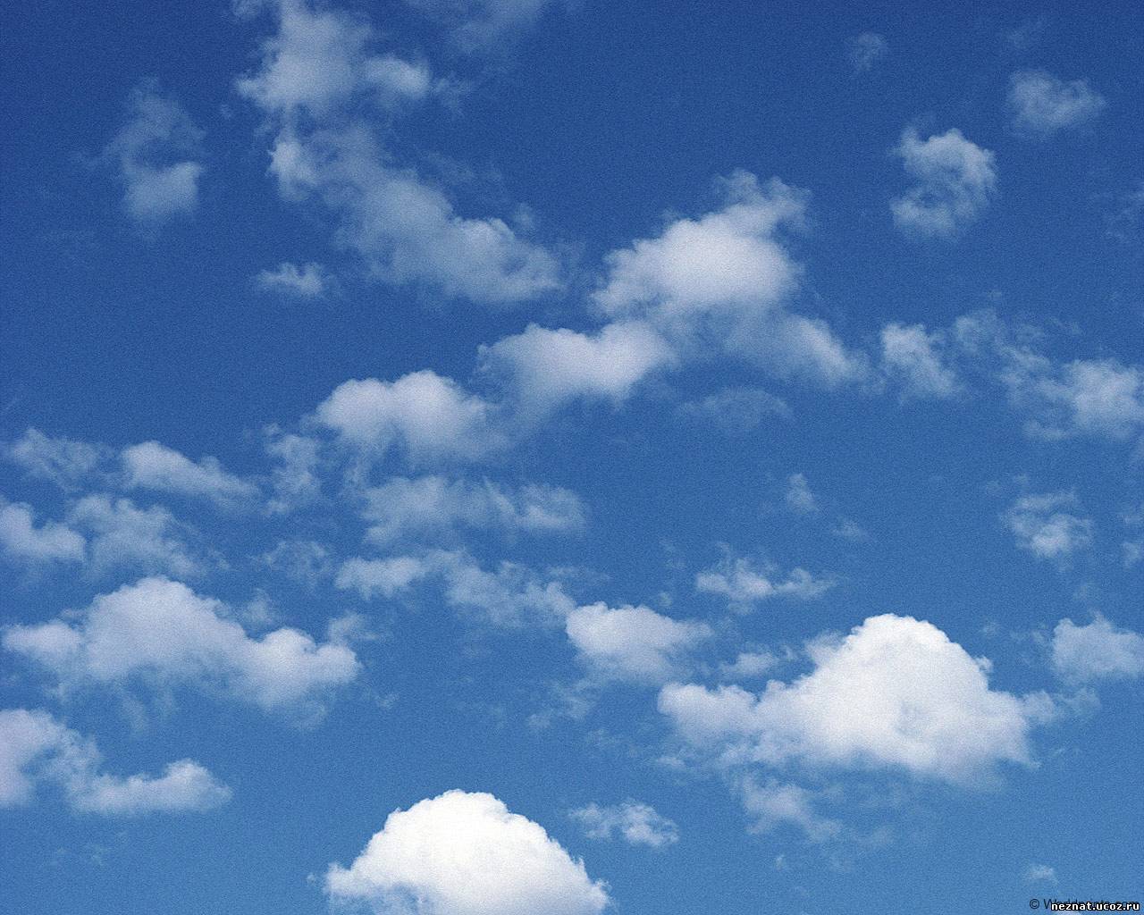 Скачати мобільні шпалери Хмари, Небо, Фон безкоштовно.