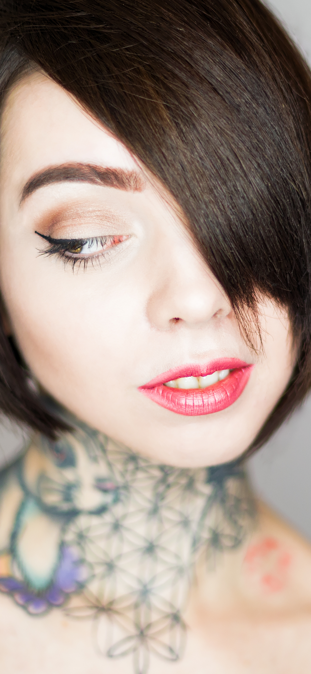 Download mobile wallpaper Tattoo, Face, Model, Women, Lipstick for free.