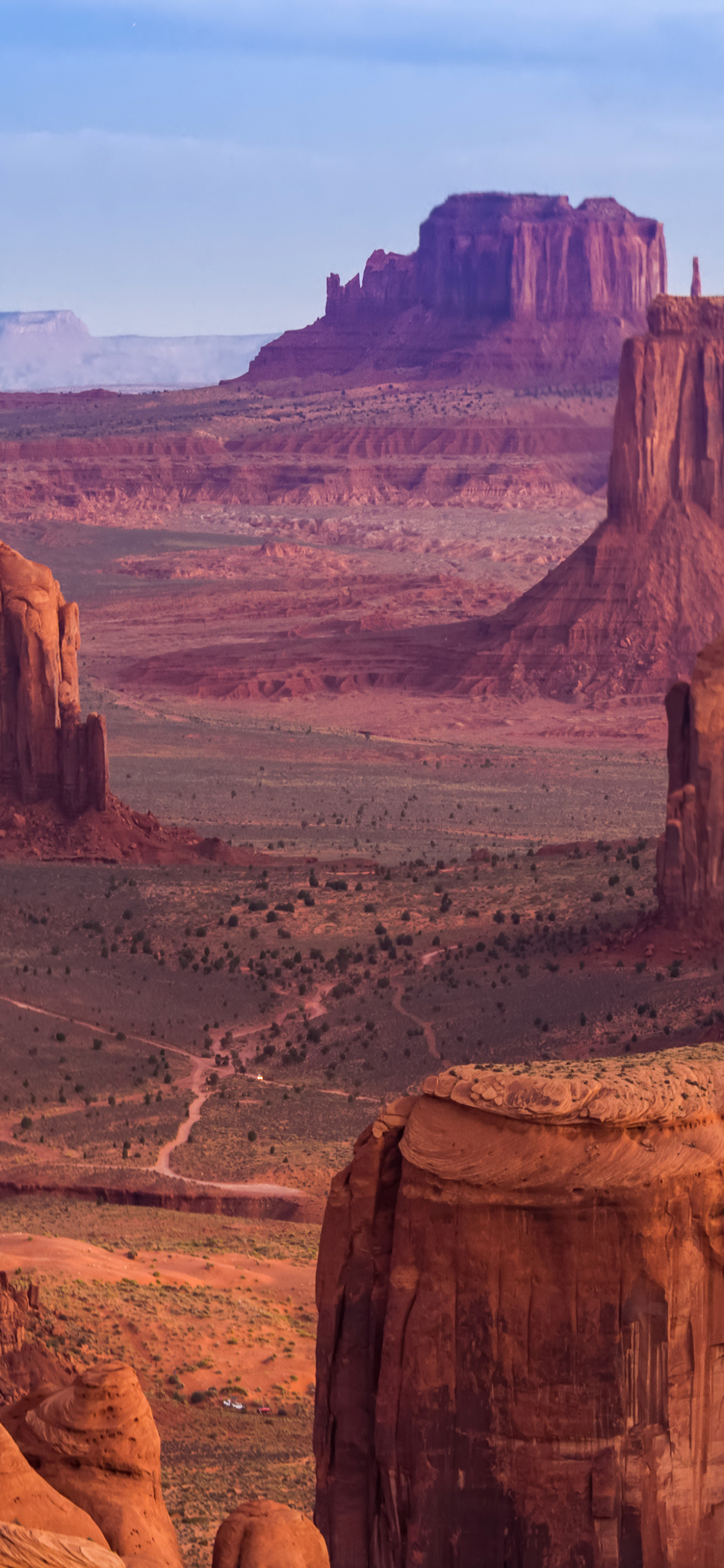 Download mobile wallpaper Landscape, Desert, Usa, Earth, Cliff, Monument Valley for free.