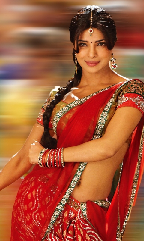 Download mobile wallpaper Indian, Celebrity, Priyanka Chopra, Miss World, Saree for free.