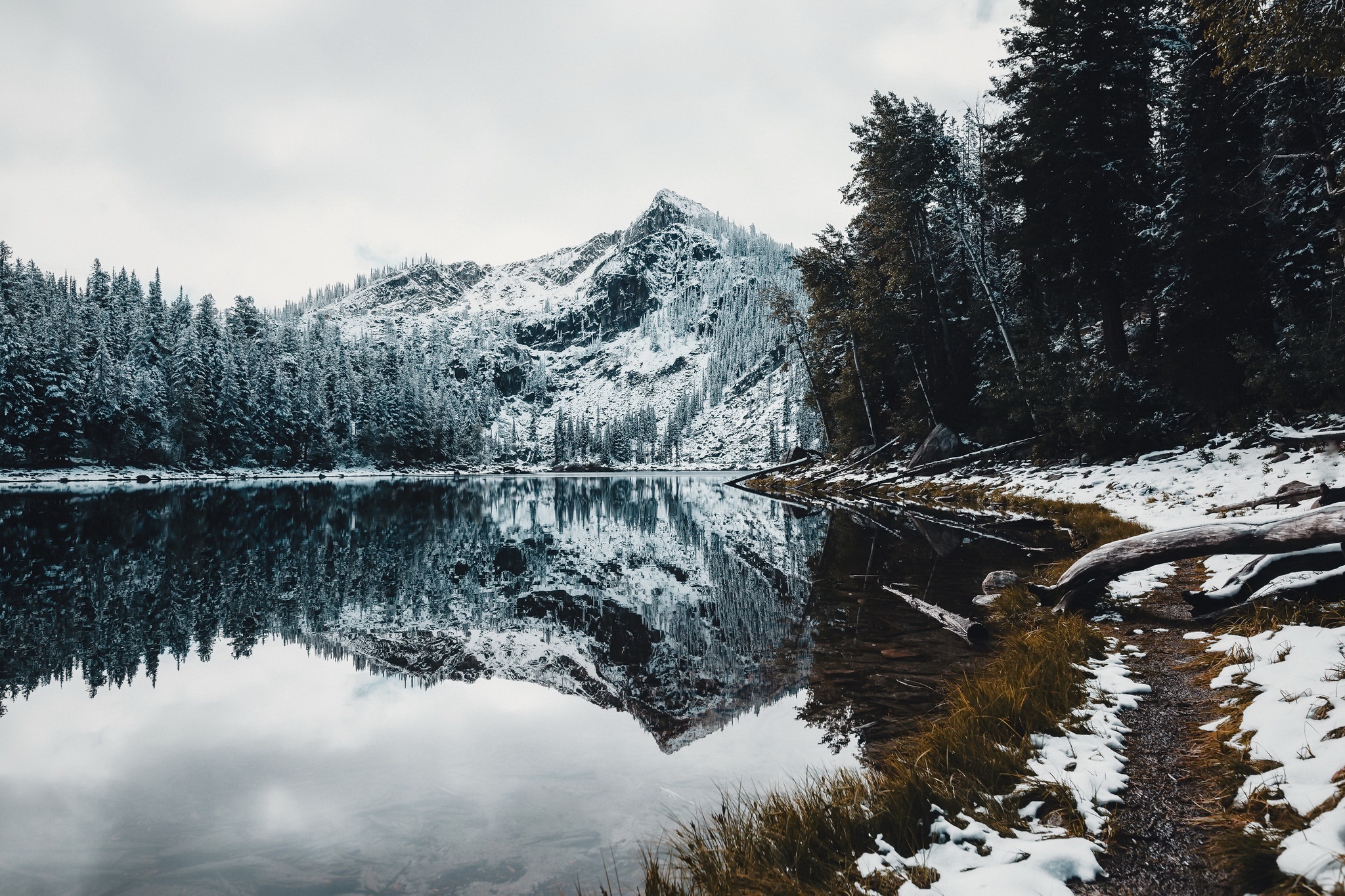 Download mobile wallpaper Winter, Nature, Snow, Lake, Reflection, Earth, Path for free.