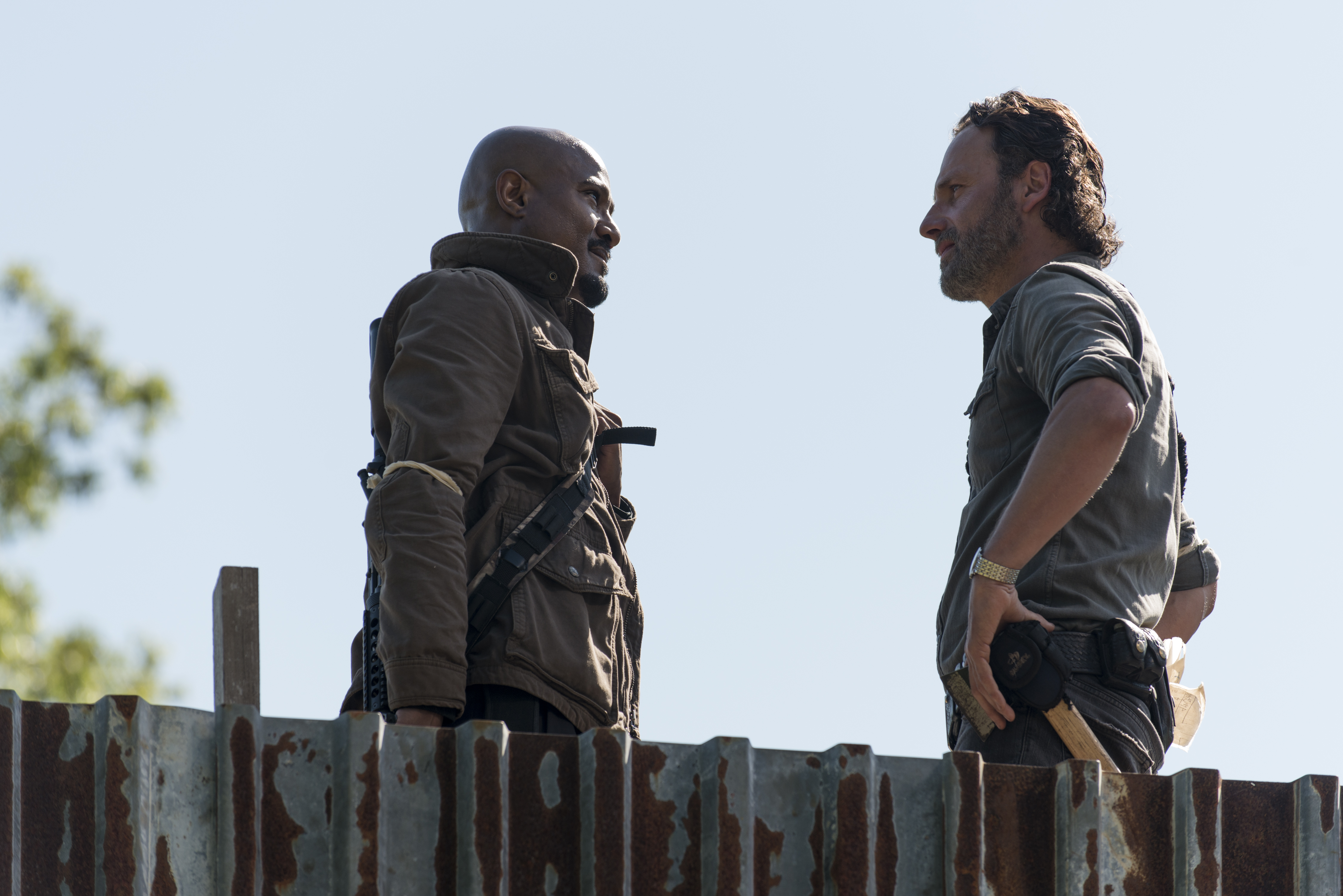 Free download wallpaper Andrew Lincoln, Tv Show, The Walking Dead, Rick Grimes, Gabriel Stokes, Seth Gilliam on your PC desktop