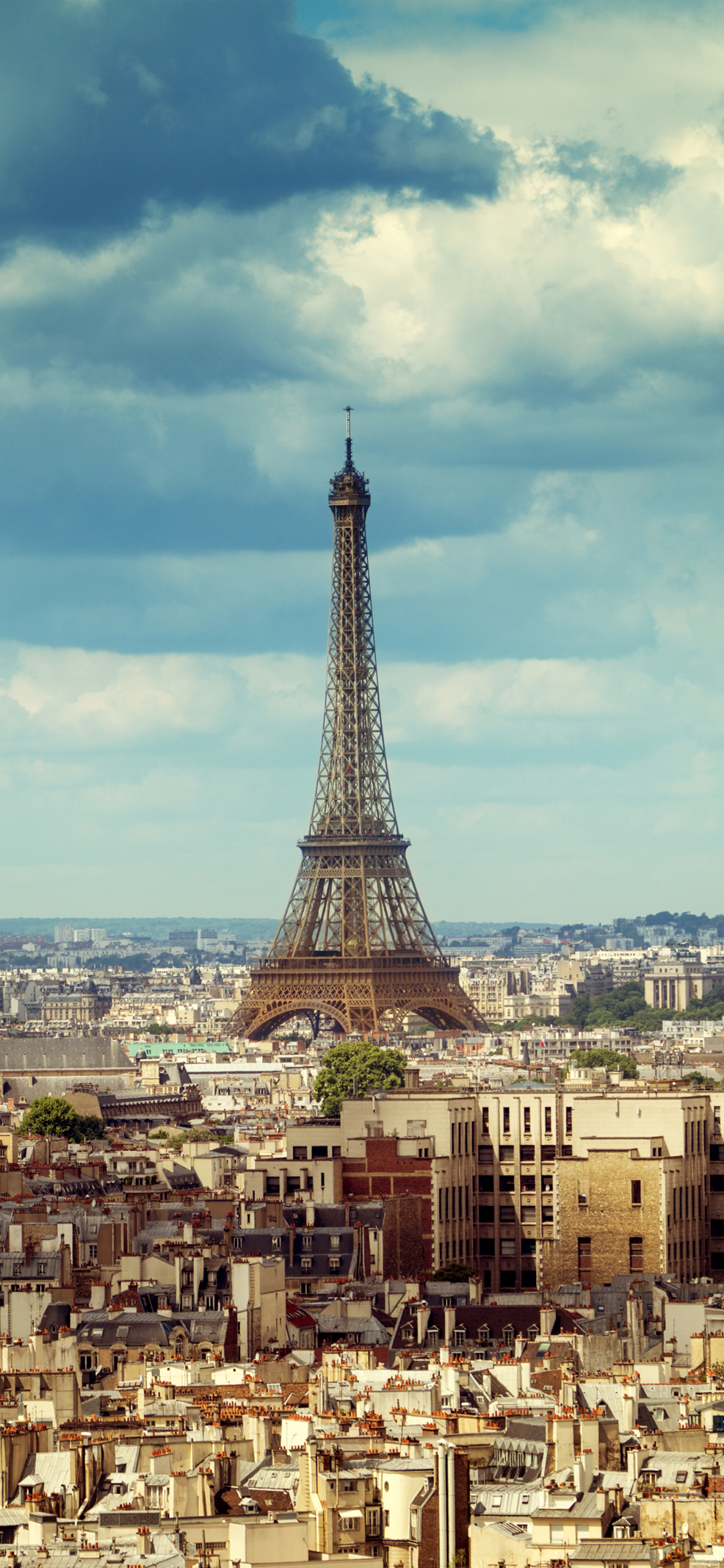 Descarga gratuita de fondo de pantalla para móvil de Ciudades, París, Torre Eiffel, Ciudad, Edificio, Francia, Nube, Monumento, Hecho Por El Hombre.