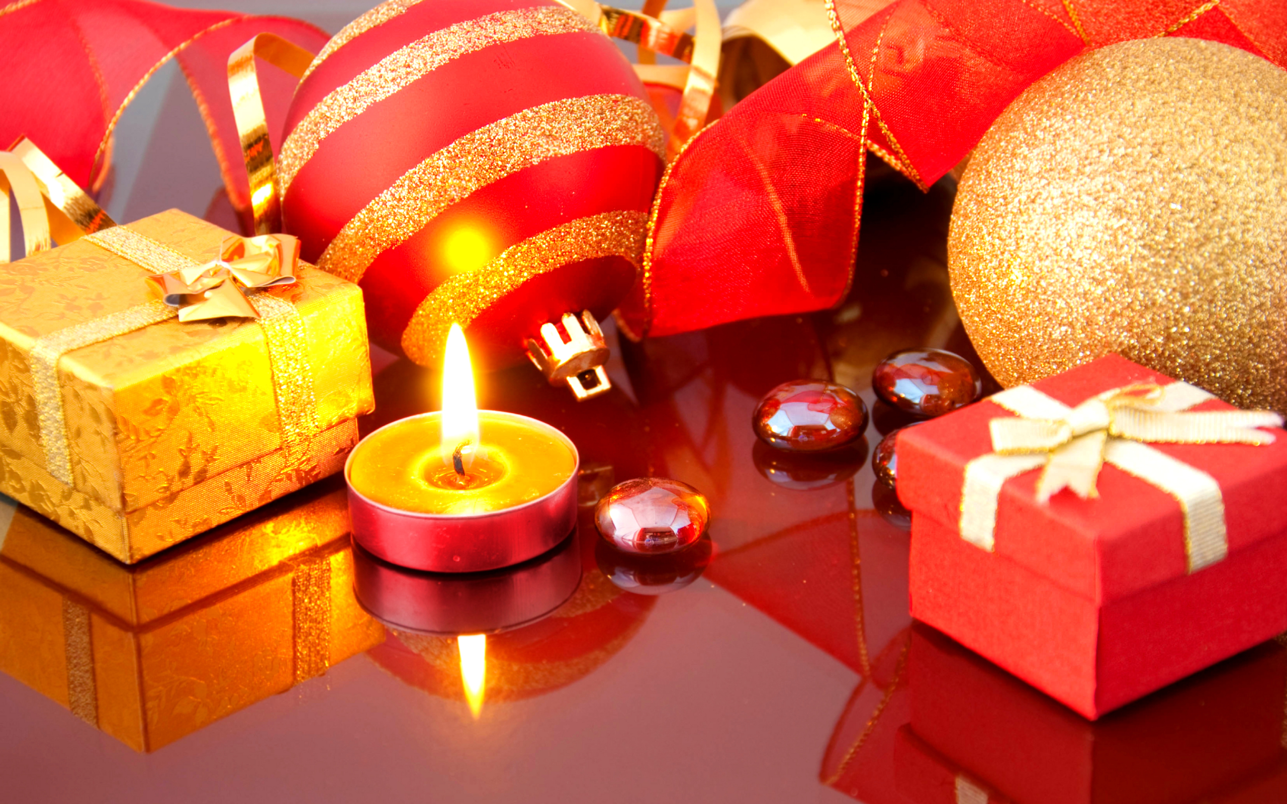 Handy-Wallpaper Kerze, Weihnachtsschmuck, Weihnachten, Feiertage kostenlos herunterladen.