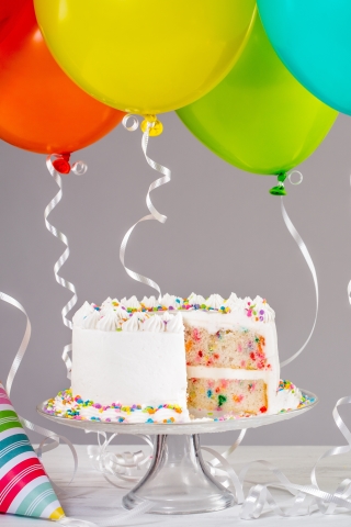 Handy-Wallpaper Feiertage, Kuchen, Ballon, Feier, Geburtstag kostenlos herunterladen.