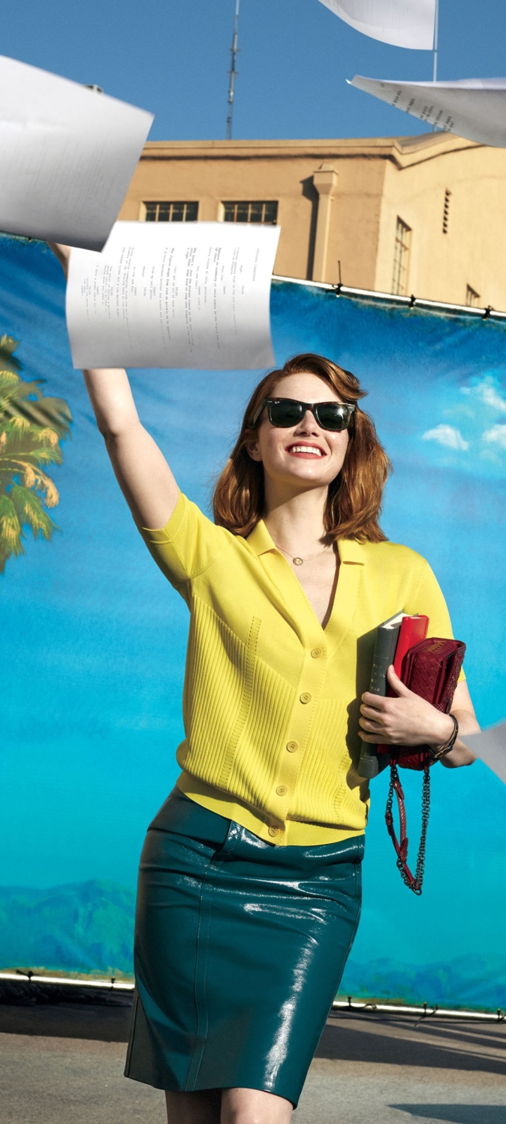 Download mobile wallpaper Emma Stone, Smile, Redhead, Sunglasses, American, Celebrity, Actress for free.