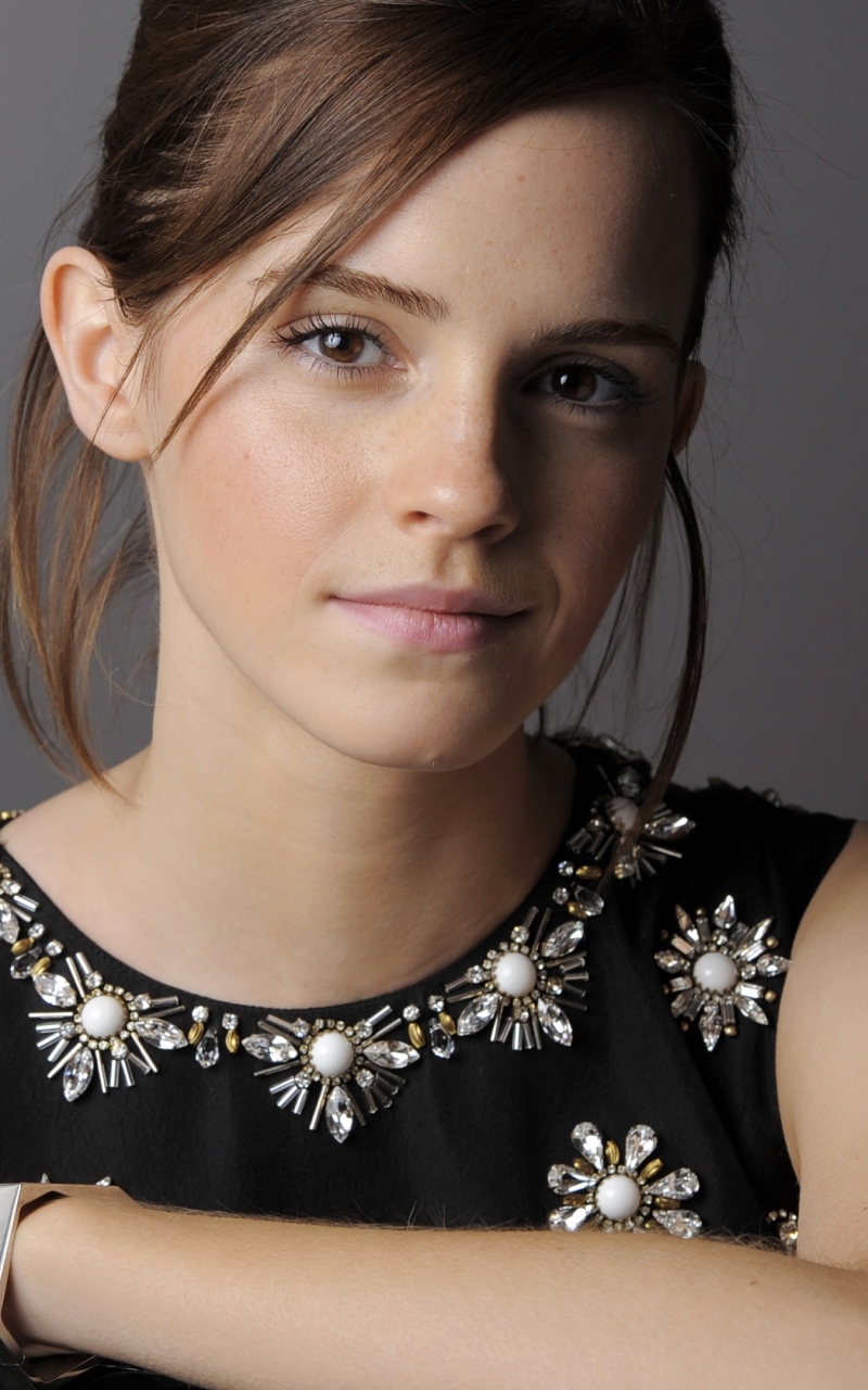 Download mobile wallpaper Celebrity, Emma Watson for free.