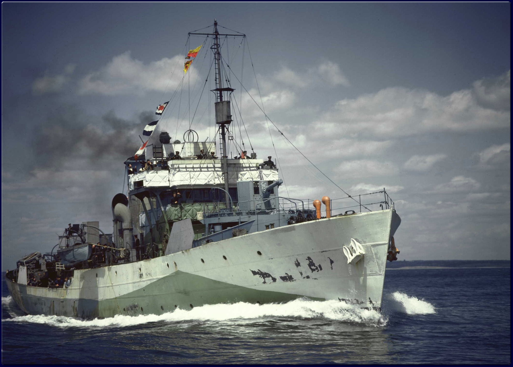 370201 Hintergrundbild herunterladen militär, kanadische marine, korvette (kriegsschiff), hmcs regina (k234), kriegsschiffe - Bildschirmschoner und Bilder kostenlos
