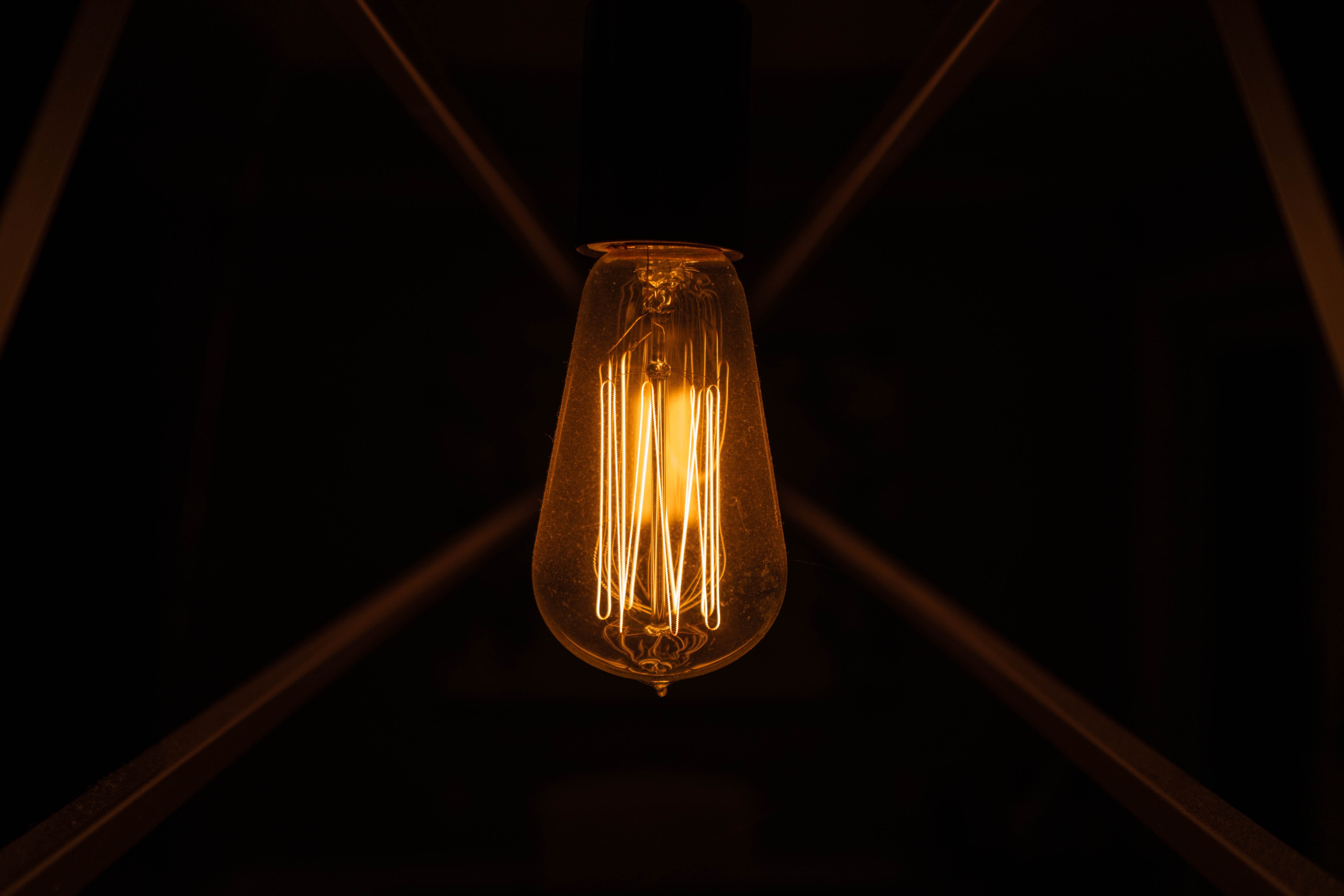 Free download wallpaper Shine, Light, Light Bulb, Dark, Glow, Electricity on your PC desktop