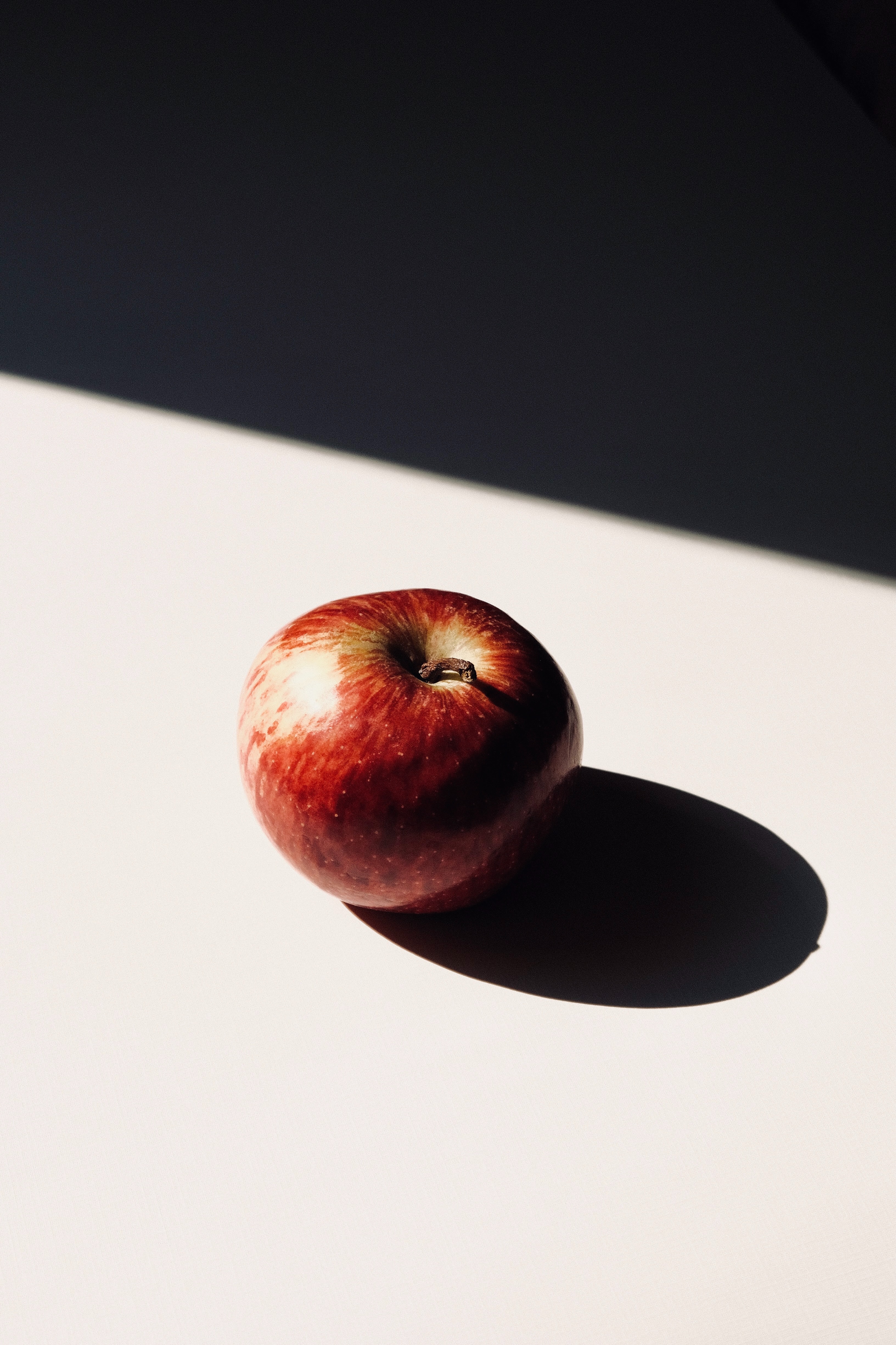 Laden Sie das Lebensmittel, Die Frucht, Apfel, Schatten, Frucht-Bild kostenlos auf Ihren PC-Desktop herunter