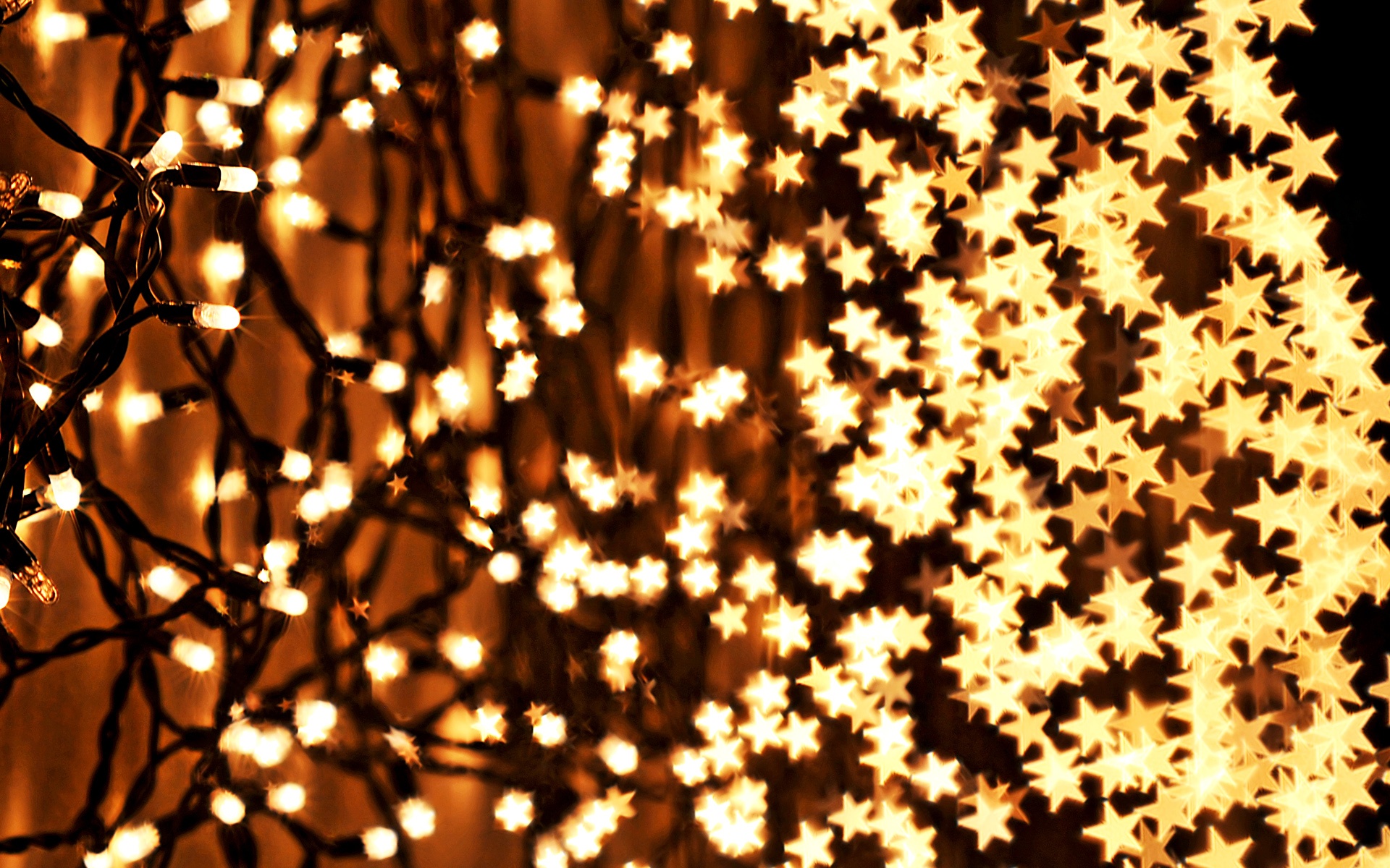 Download mobile wallpaper Christmas, Christmas Lights, Holiday for free.